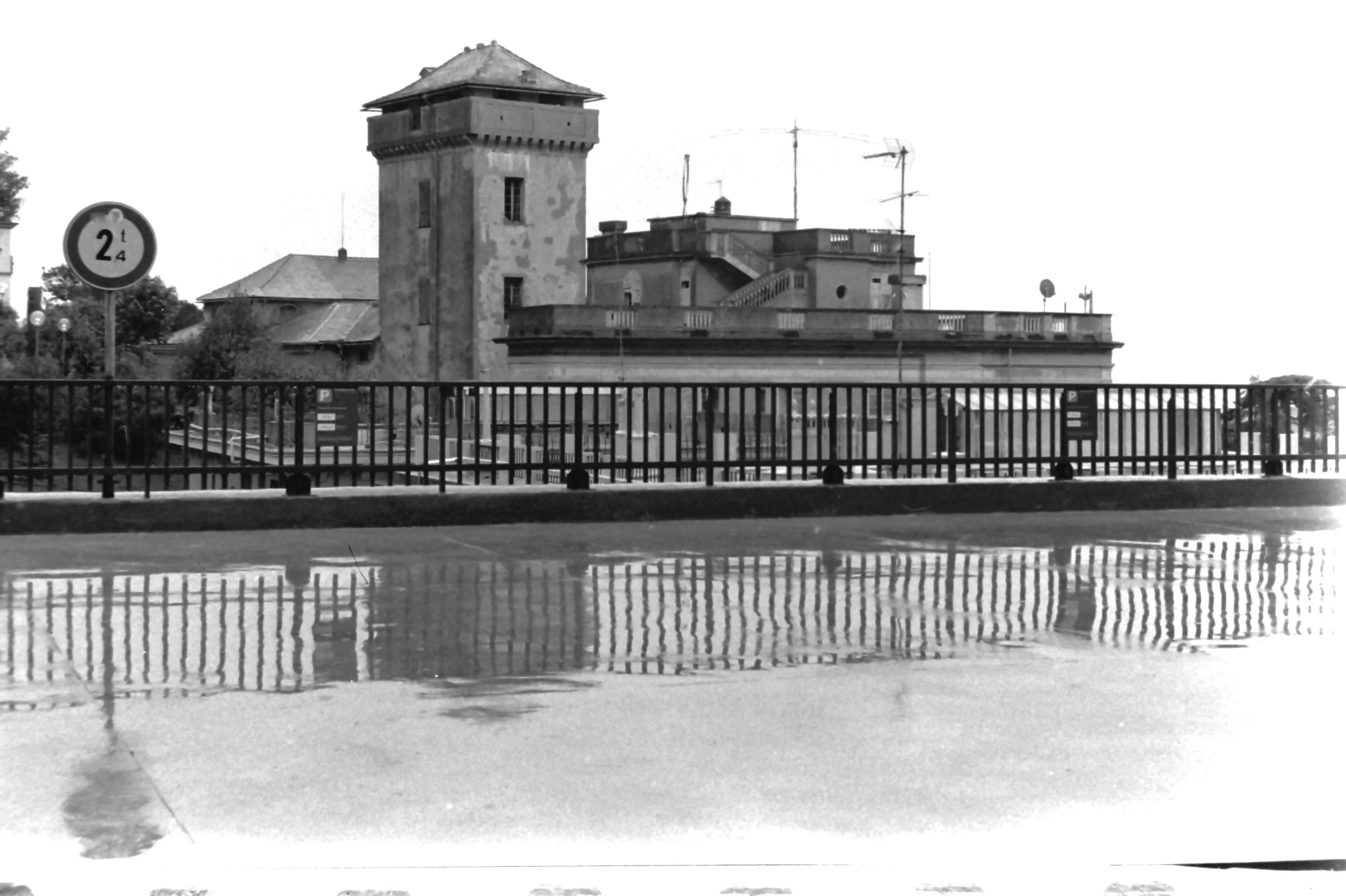 genova 1 maggio and around_7411.JPG