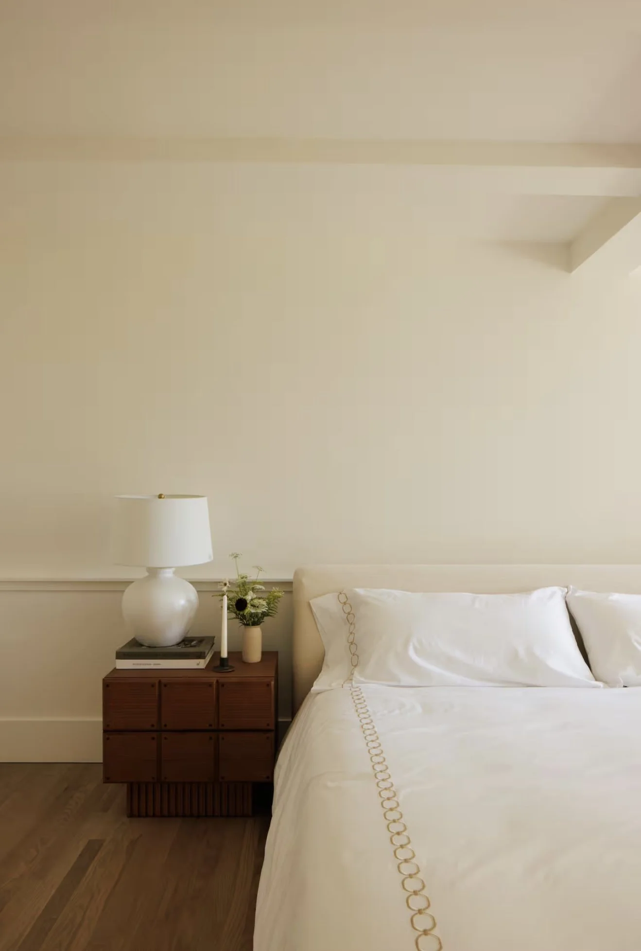 Bedroom #2 (2 Queens)