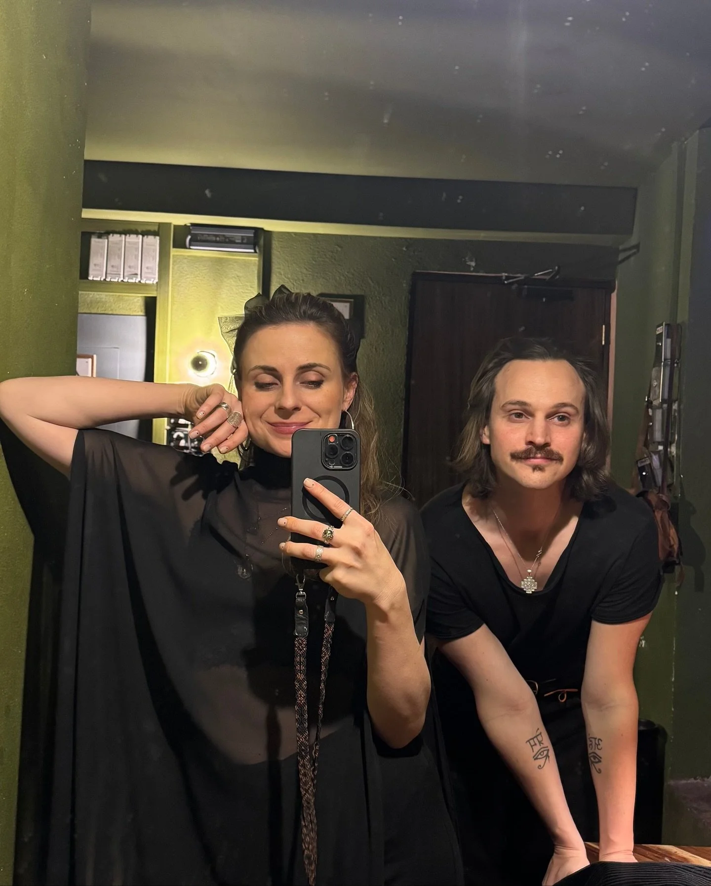 We were a group of 300 people entering the Invisible Worlds through sound and poetic guidance during our 7 Day Meditation Challenge. Knowing that it has guided you through moments of grief, uncertainty, personal challenges, illness, and the realities