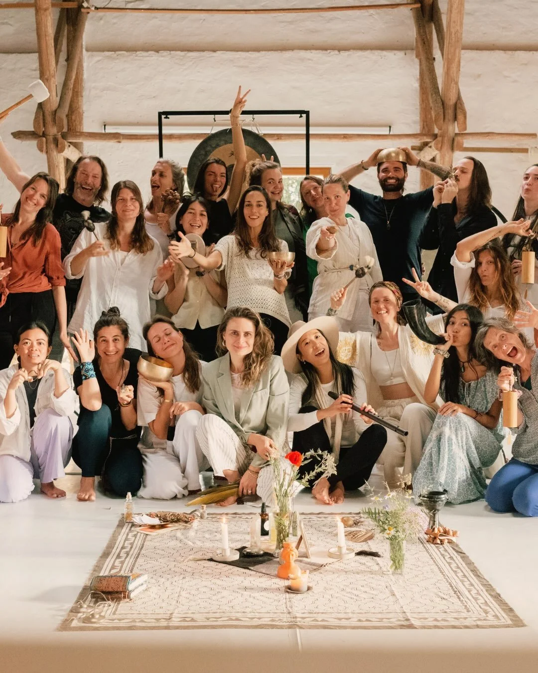 Learn to use sound and your voice to support yourself and others through life&rsquo;s liminal spaces.

If you want to join the journey, now is your time.
Our Early Bird Pricing is ending on Tuesday.

All infos and registrations via link in bio.

For 