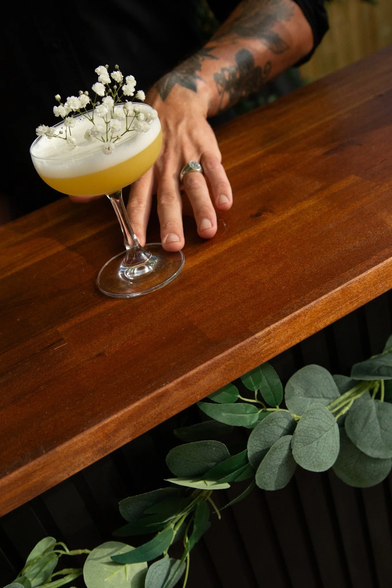 Wildfire Bartender presenting a Margarita.