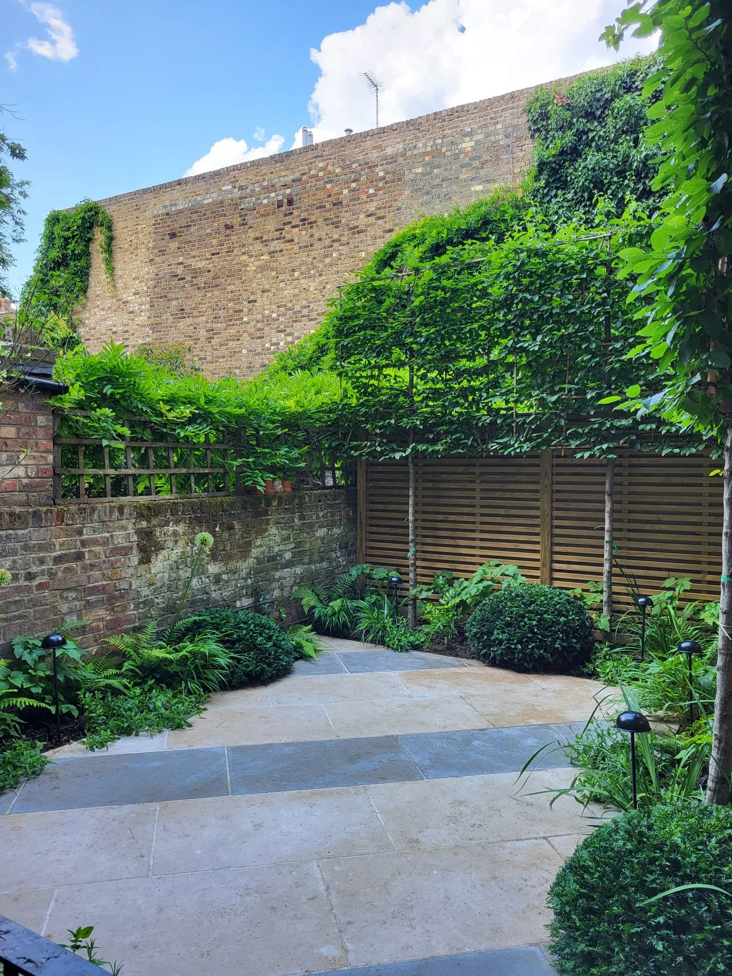 Maintenance Gardener for Cargill Sykes
