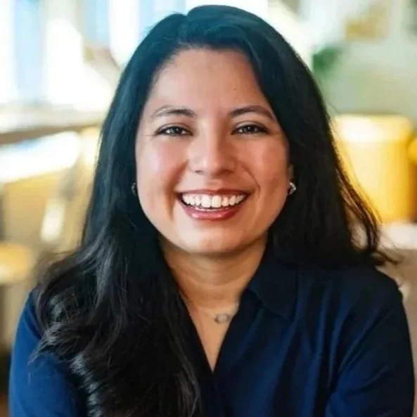  Diana Laura Nino   Lighting Designer II Seattle, WA 