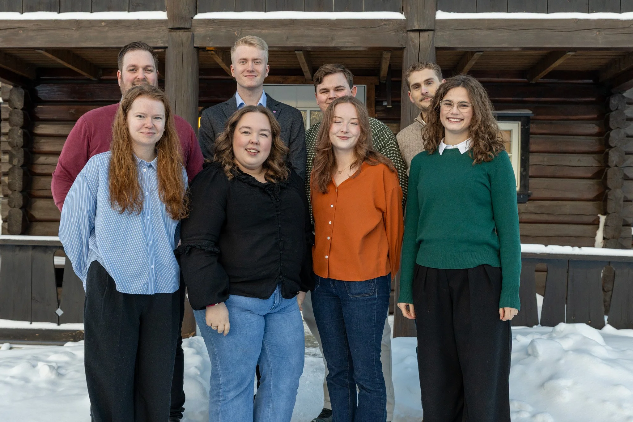 N&aring; er ny ledergruppe godt i gang semesteret! Forrige uke var ny ledergruppe p&aring; den tradisjonsrike overlappen p&aring; Oppdal🚂Her fikk det nye arbeidsutvalget god innf&oslash;ring i de politiske prosessene p&aring; NTNU og i UH-sektoren, 