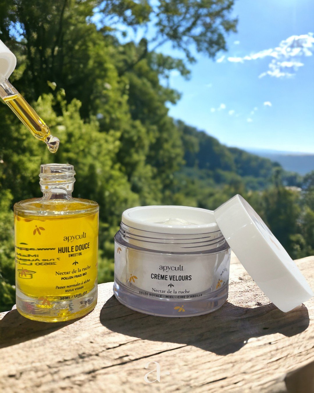 🐝🐝 Rituel Peau S&egrave;che 

🥶 Avec ces temp&eacute;ratures basses qui persistent en ce mois d&rsquo;avril, (re)d&eacute;couvrez notre rituel au nectar de la ruche. 

Deux produits aux actifs bio &amp; fran&ccedil;ais de la ruche pour apporter r&