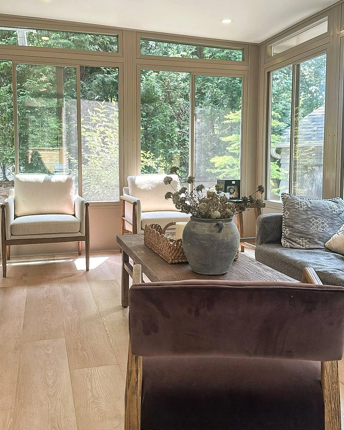 Soft tones, natural light, and a room that feels connected to the outdoors year-round. 

Designed to be bright during the day and comfortable long after the sun goes down.

#SunspaceUbora #FourSeasonRoom #SunroomDesign #HomeExtension #IndoorOutdoorLi