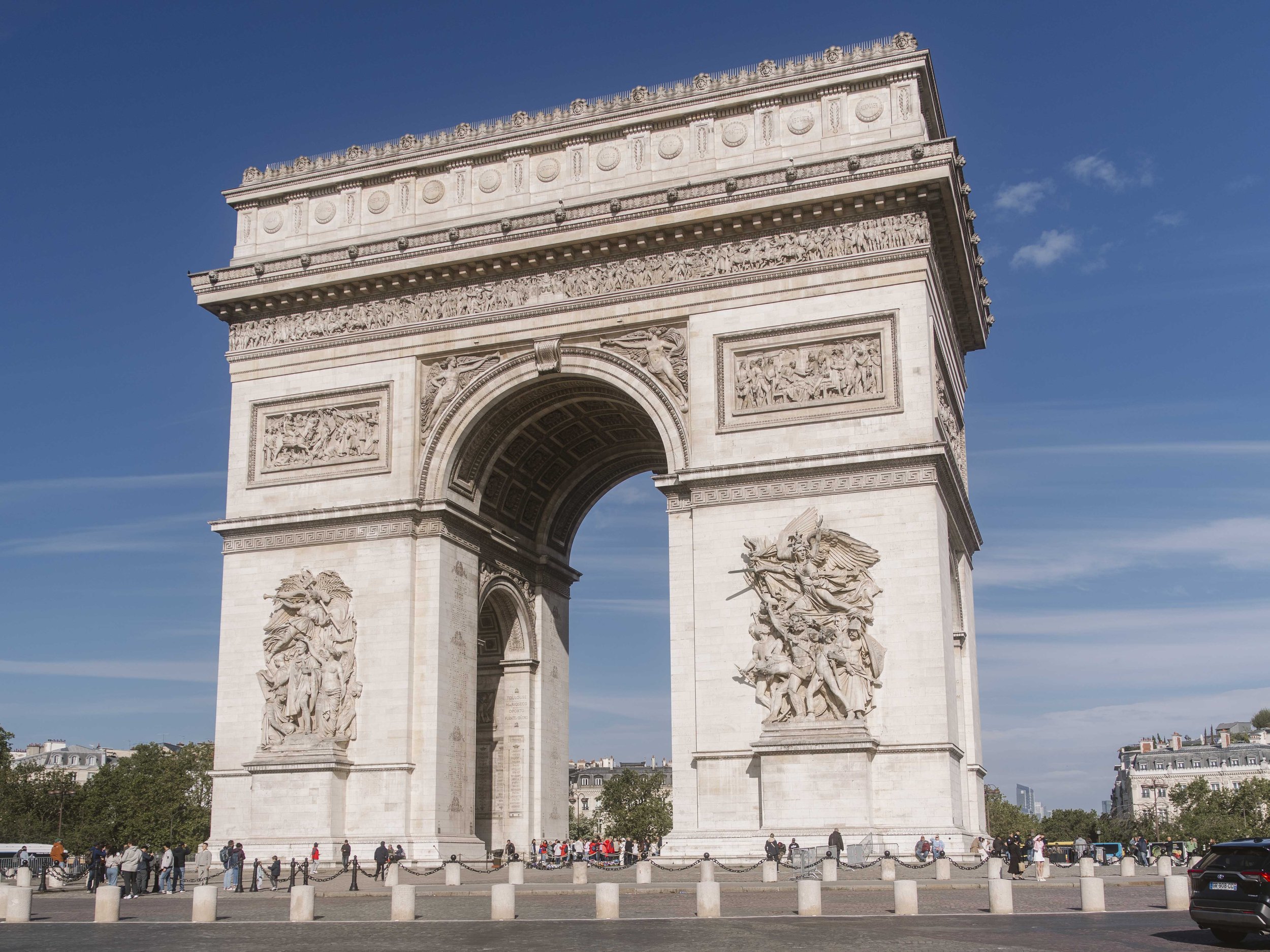 iconic Arc de Triomphe in Paris