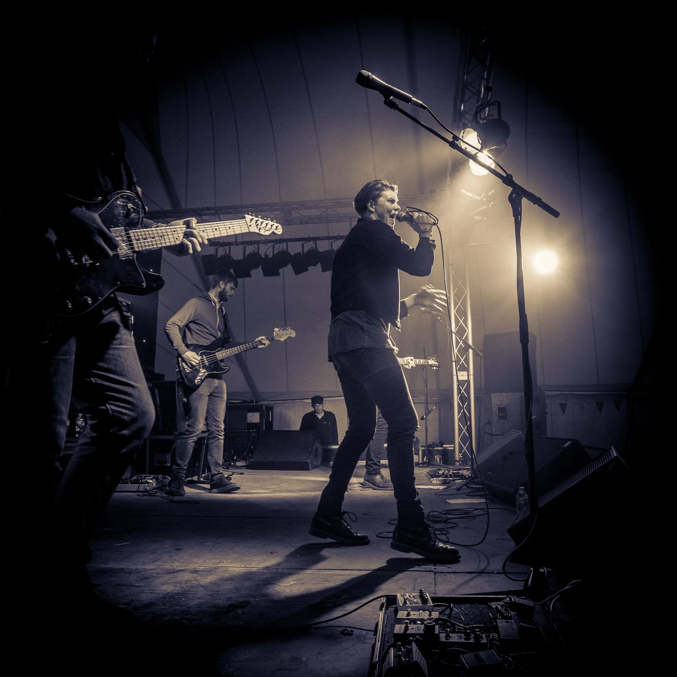 Performance - gigs - Square (11 of 32).jpg