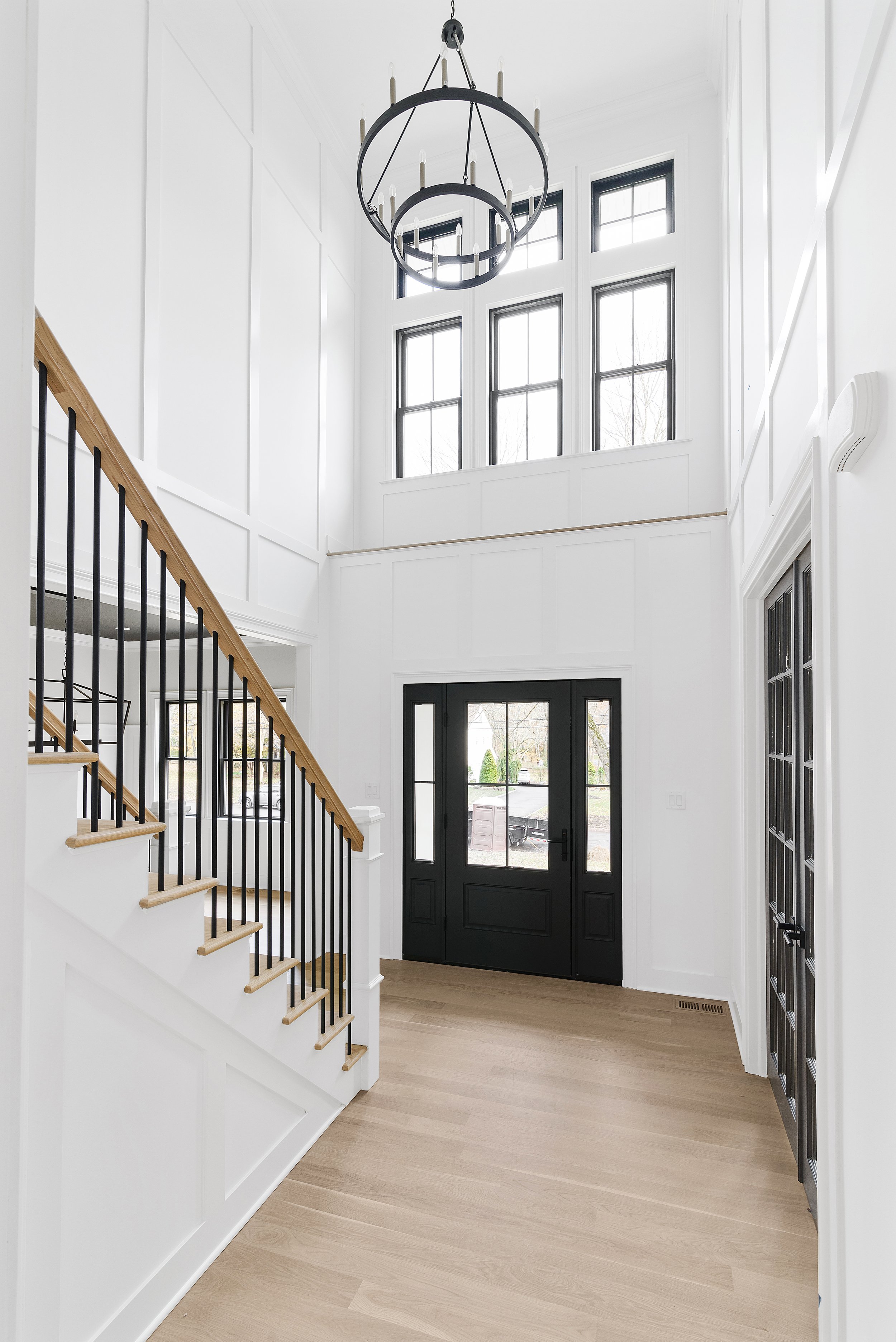 large entry way and staircase, custom homes, RWB Homes