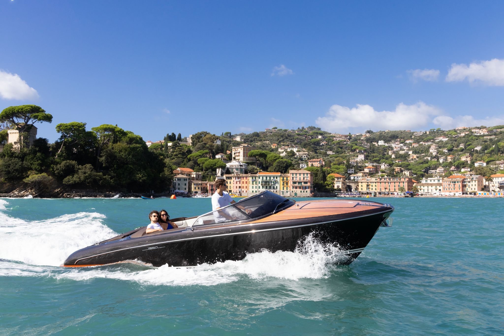 LEVANZO 25: FULL DAY CHARTER