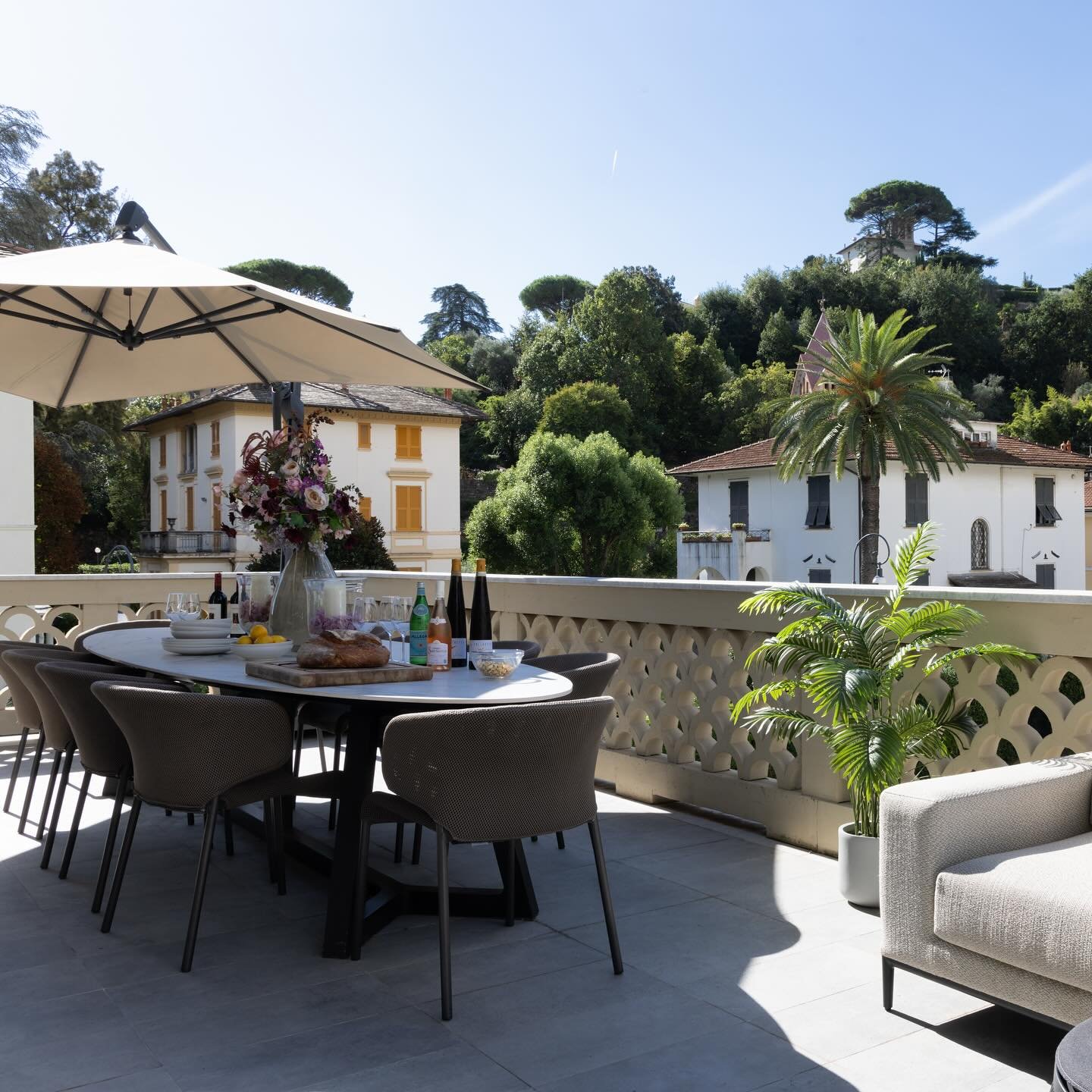 Sunshine, style, and the flavours of Italy 🌿✨ 

On the Santa Margherita Terrace at Villa Porto Rapallo, every detail is designed for leisurely moments&mdash;fresh Italian cuisine, chic surroundings, and the warmth of a perfect Riviera day. This is h