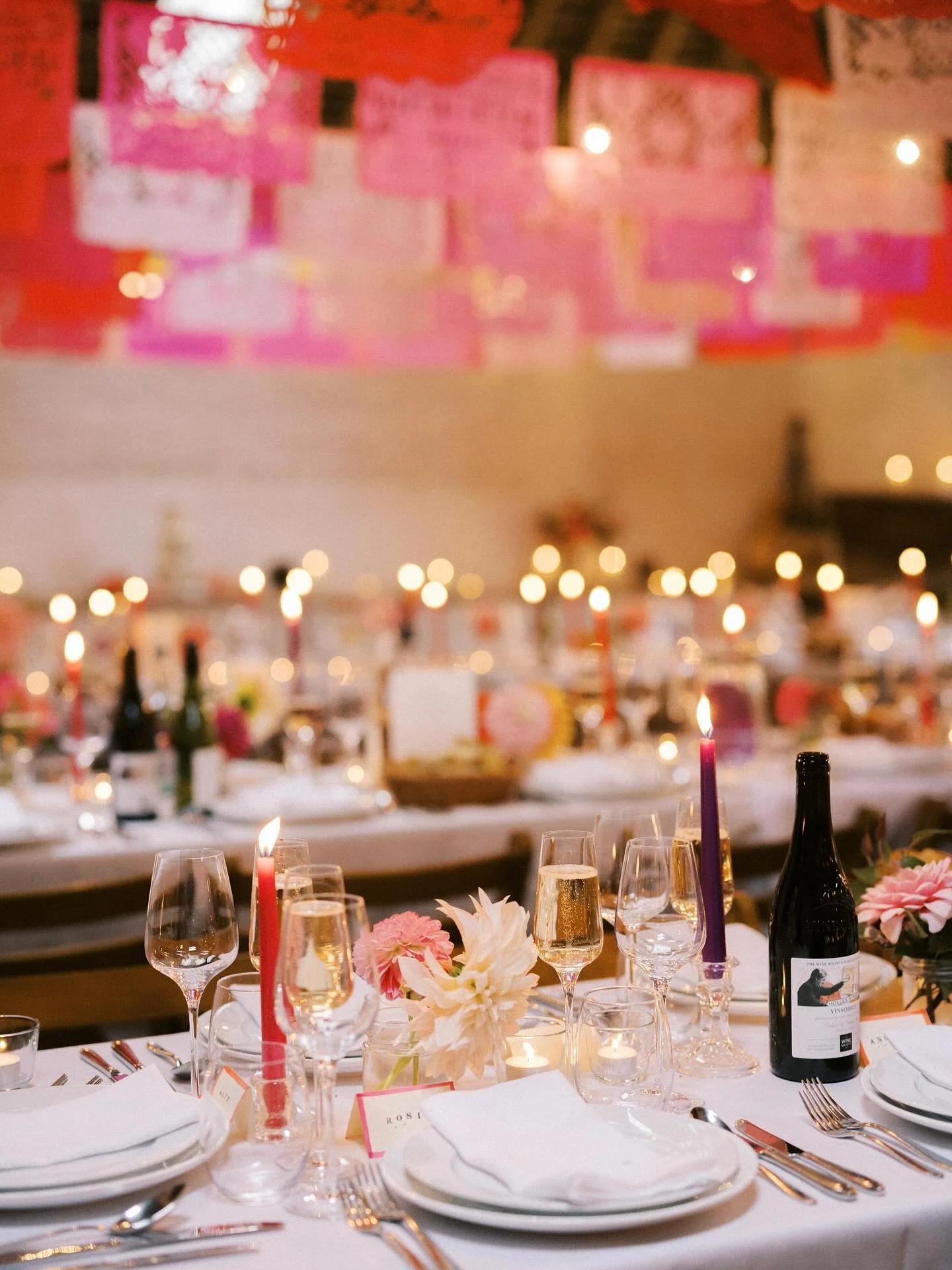 The most beautiful set up @gemmavaughanphotography #weddingfood #weddingcatering #weddingbreakfast #tablesetting