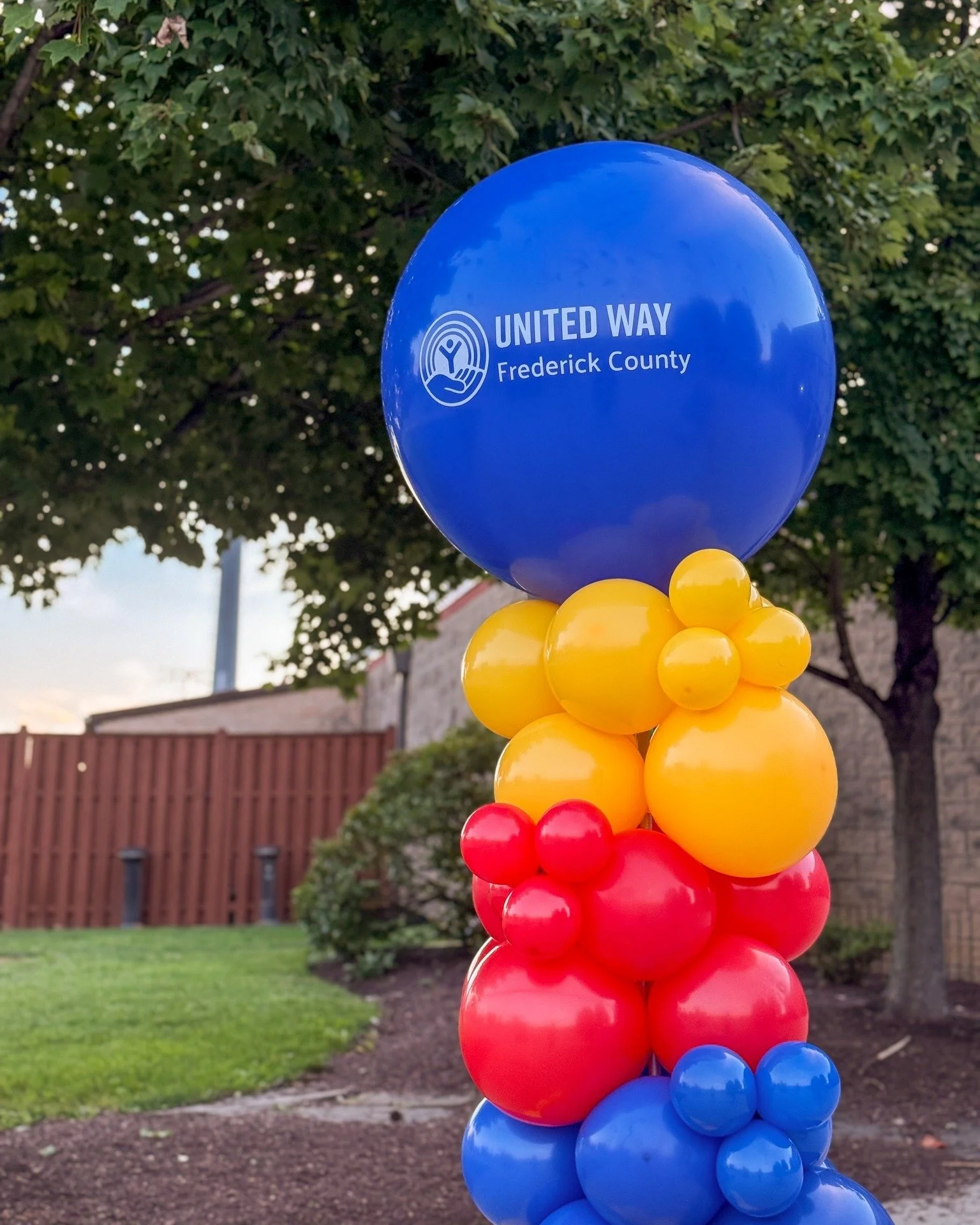 Our branded Organic Columns are the perfect choice for nearly any event! 🎈

 #balloondecor #FrederickMD #frederickmd #ballooncolumns #corporateevents