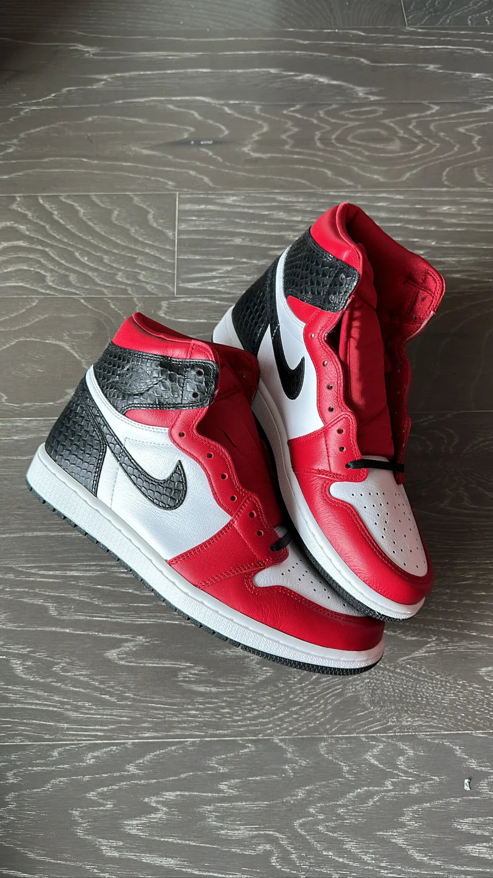 Jordan 1 Satin Snake Chicago MS TYTAN MARKET