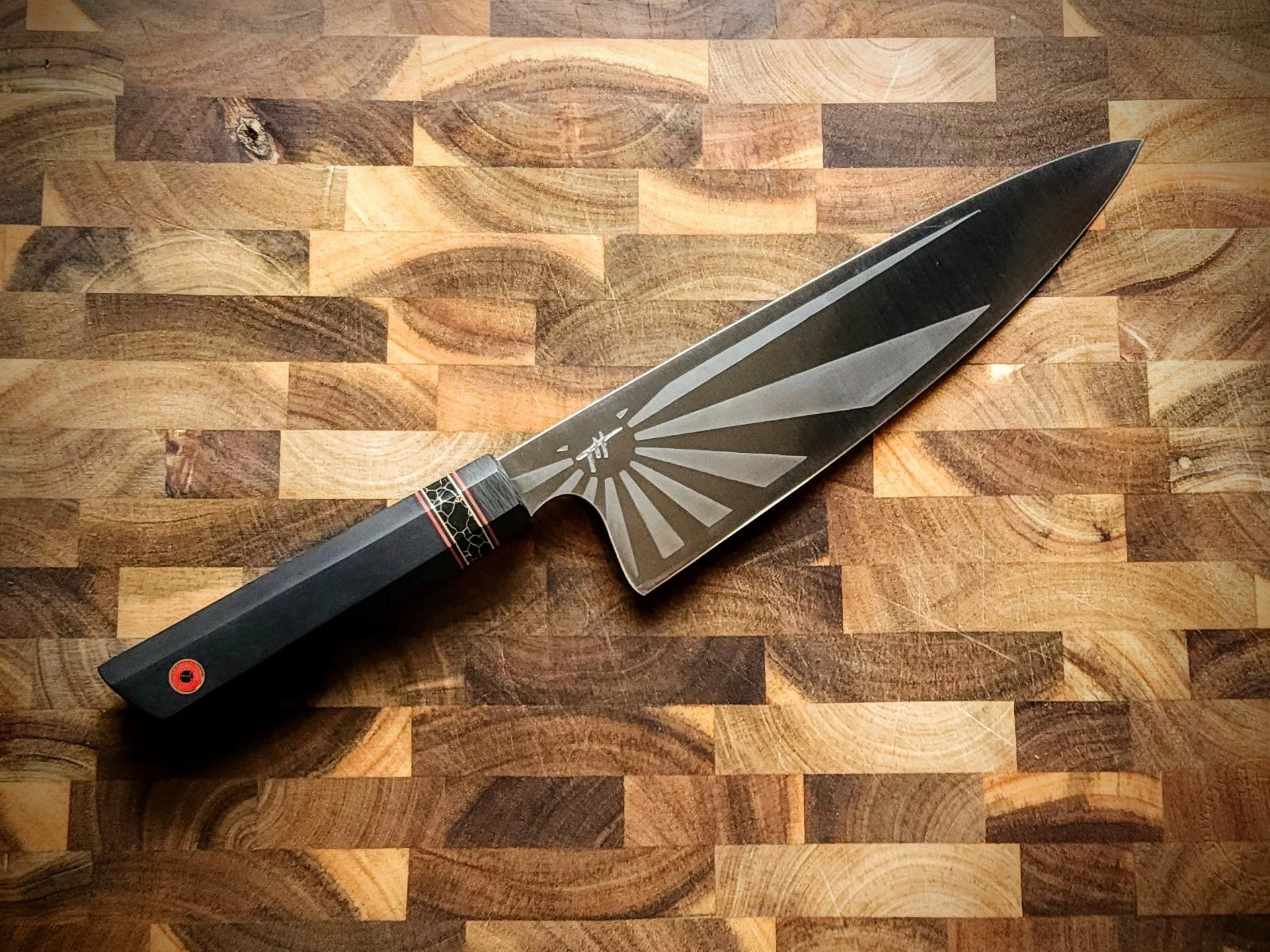 8 1/4 Inch Sunburst Chef