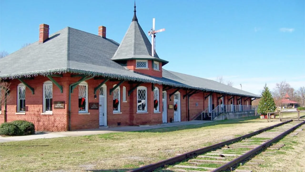 Belton Museum Welcomes Winter with Latest Exhibit