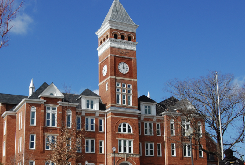 Clemson to Freeze Tuition, Fees for 2023-2024