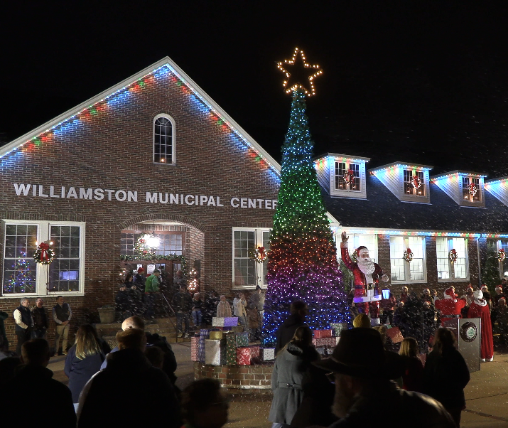 Williamston Winter Wonderland Delights Big Crowd