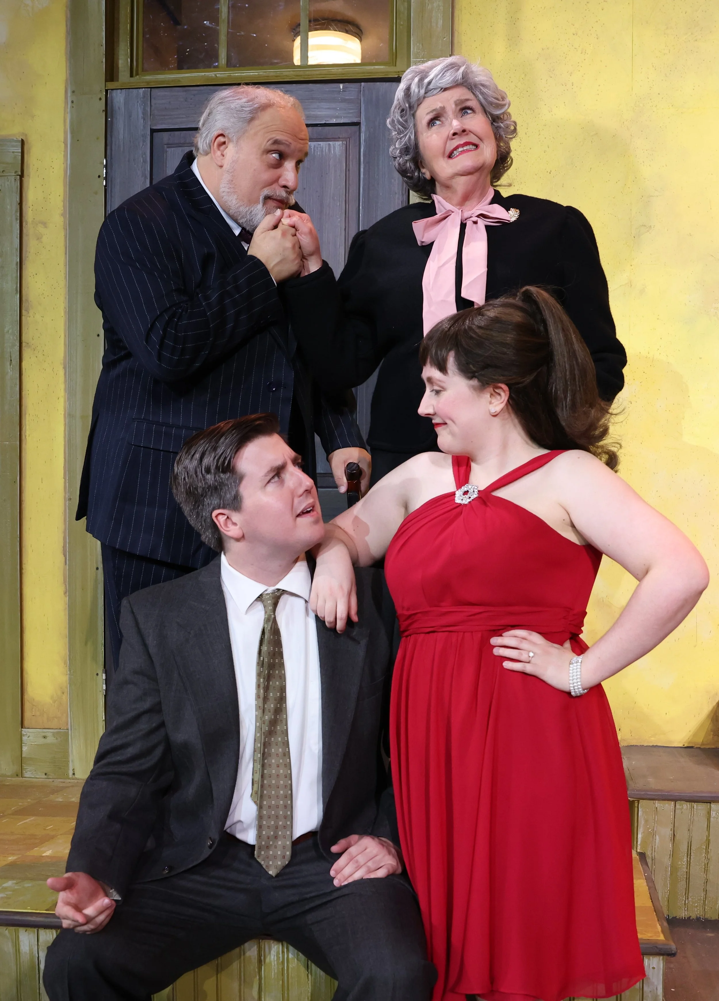 Review: MTP "Barefoot" an Engaging Walk in the Park