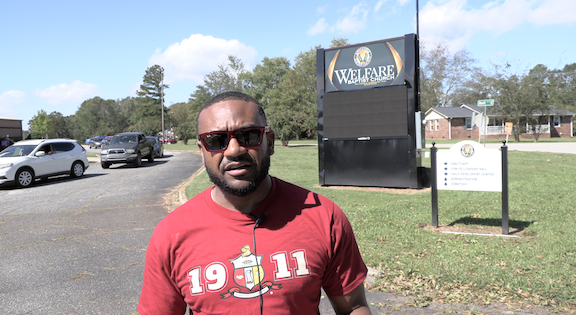 Welfare Worships Storm Victims with Hot Sunday Meal