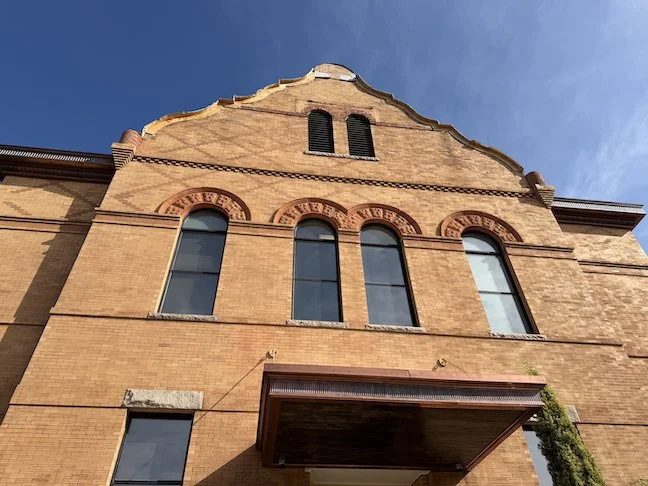 courthouse side not done.jpg