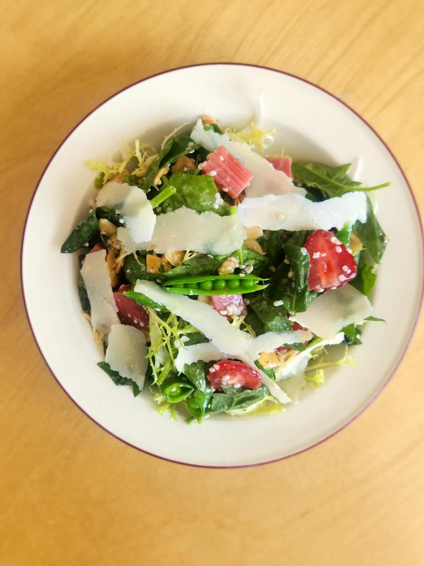 Spring into Summer Salad

Spinach, dandelion, miso vinaigrette, snap peas, pickled Rhubarb,  compressed strawberry, Candied almond, hemp seed, parmesan. 
@viaujonathan 

I wonder what it would be like to live in a world where it was always June.&rdqu