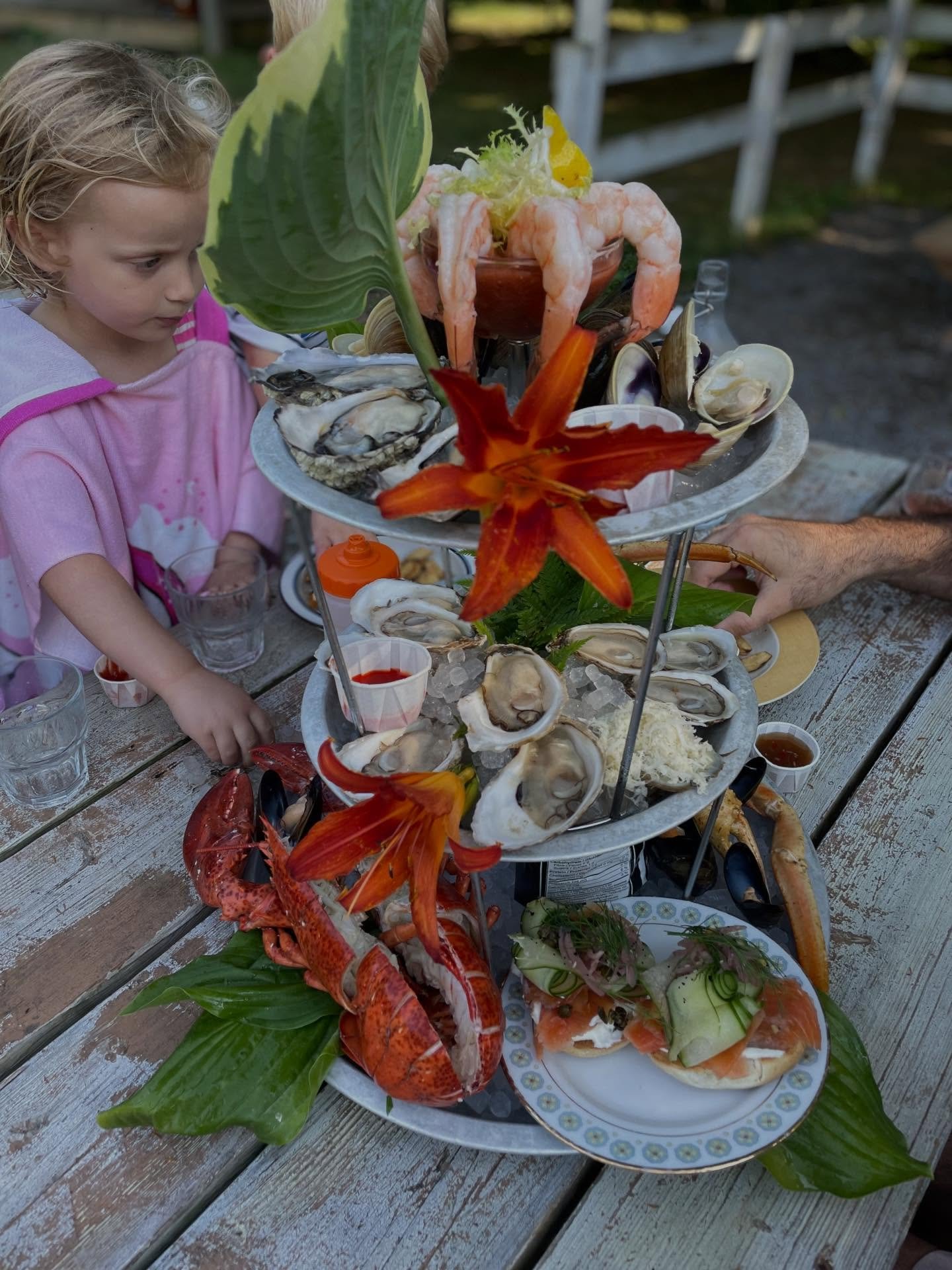 Seafood Towers bigger than you!

Season 10 - Coming Soon!!

#princeedwardcounty #seafoodtower #spring