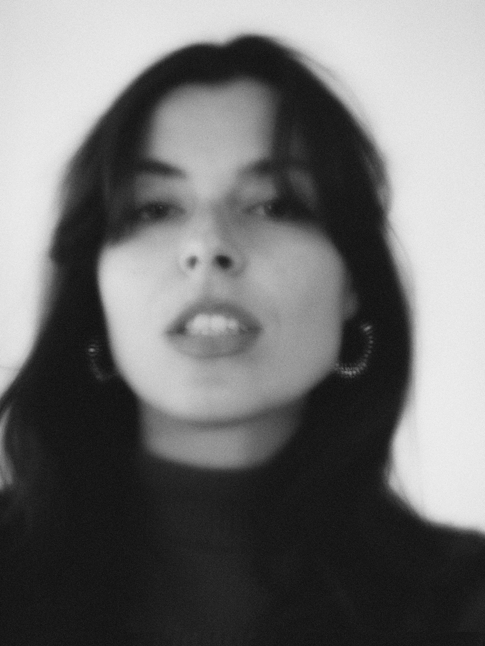 BW_ANNA-TOUMAZOFF-PRESS0986-copysmaller.gif