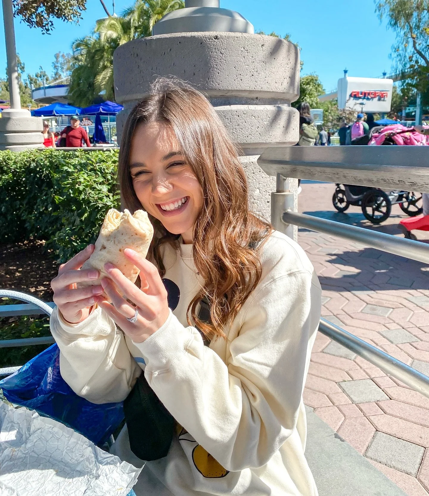 There are sooo many things that come to mind when we think of our DISNEYLAND FAVORITES ✨ From food, merch, rides, lands to entertainment... The list goes on and on! 

Join us for this week&rsquo;s episode of Market House as we share some of our Disne