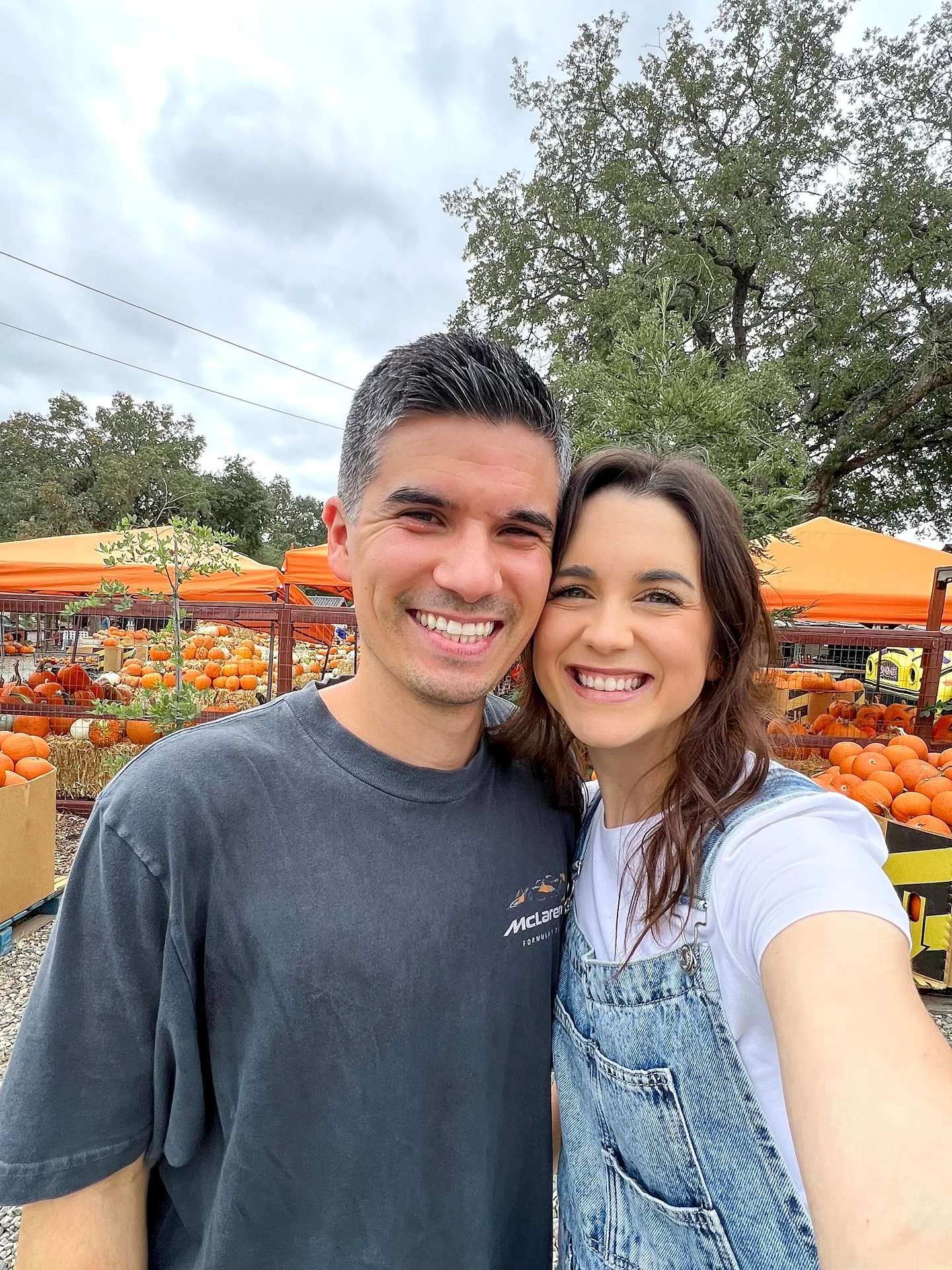 September - the month when all the fall festivities begin 🍂

&bull;
&bull;

#fall #family #disneyfamily #pumpkins #pumpkinpatch #disneypodcast