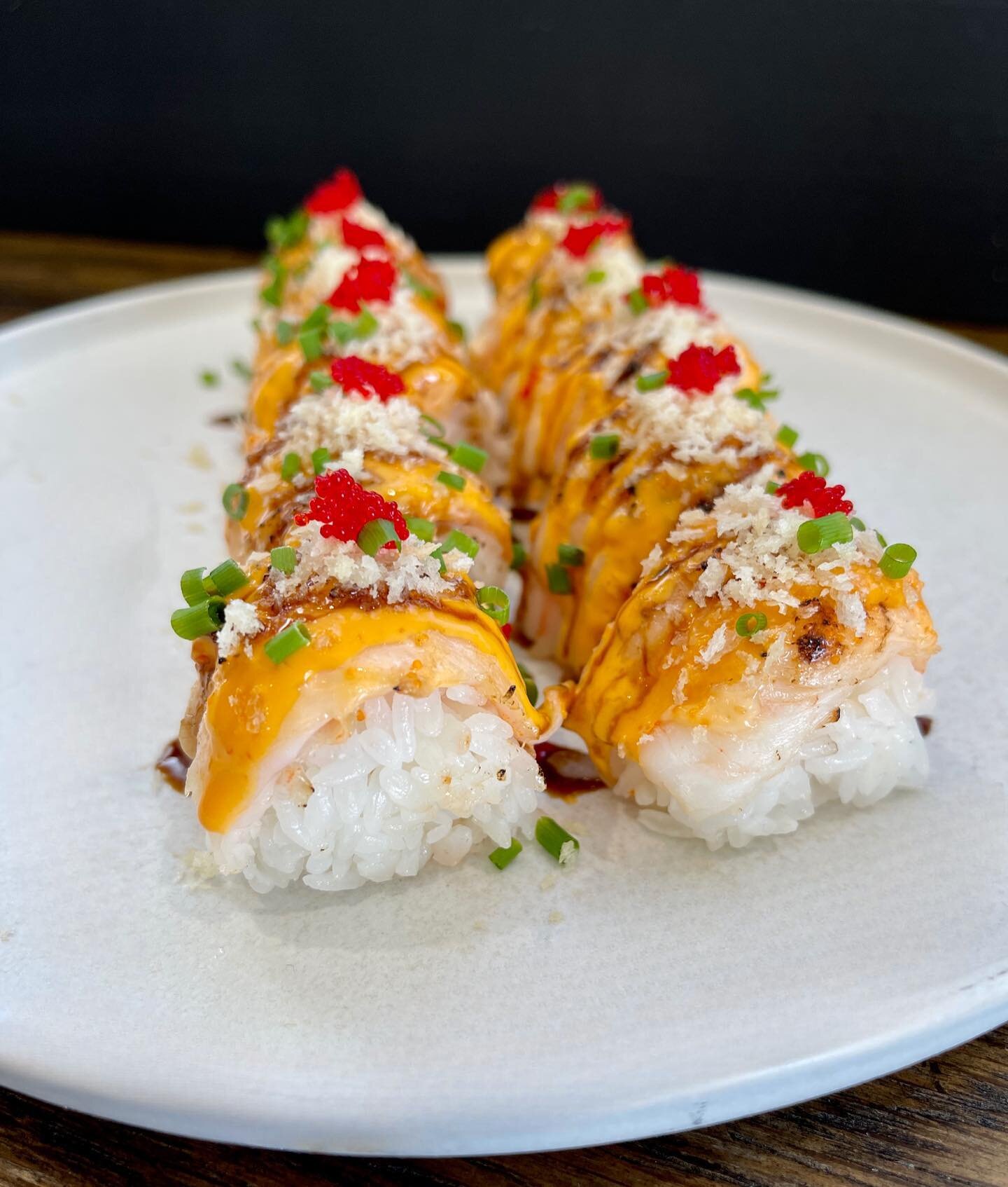 🦐Crunch shrimp rice ball with our homemade sauce!✨YUM!!✨ #shrimp #riceball #sushi #sushirolls #sushilovers #sushichef #caterer #sushicatering #foodphotography #foodstagram #foodie #cheflife🔪 #nj #nyc