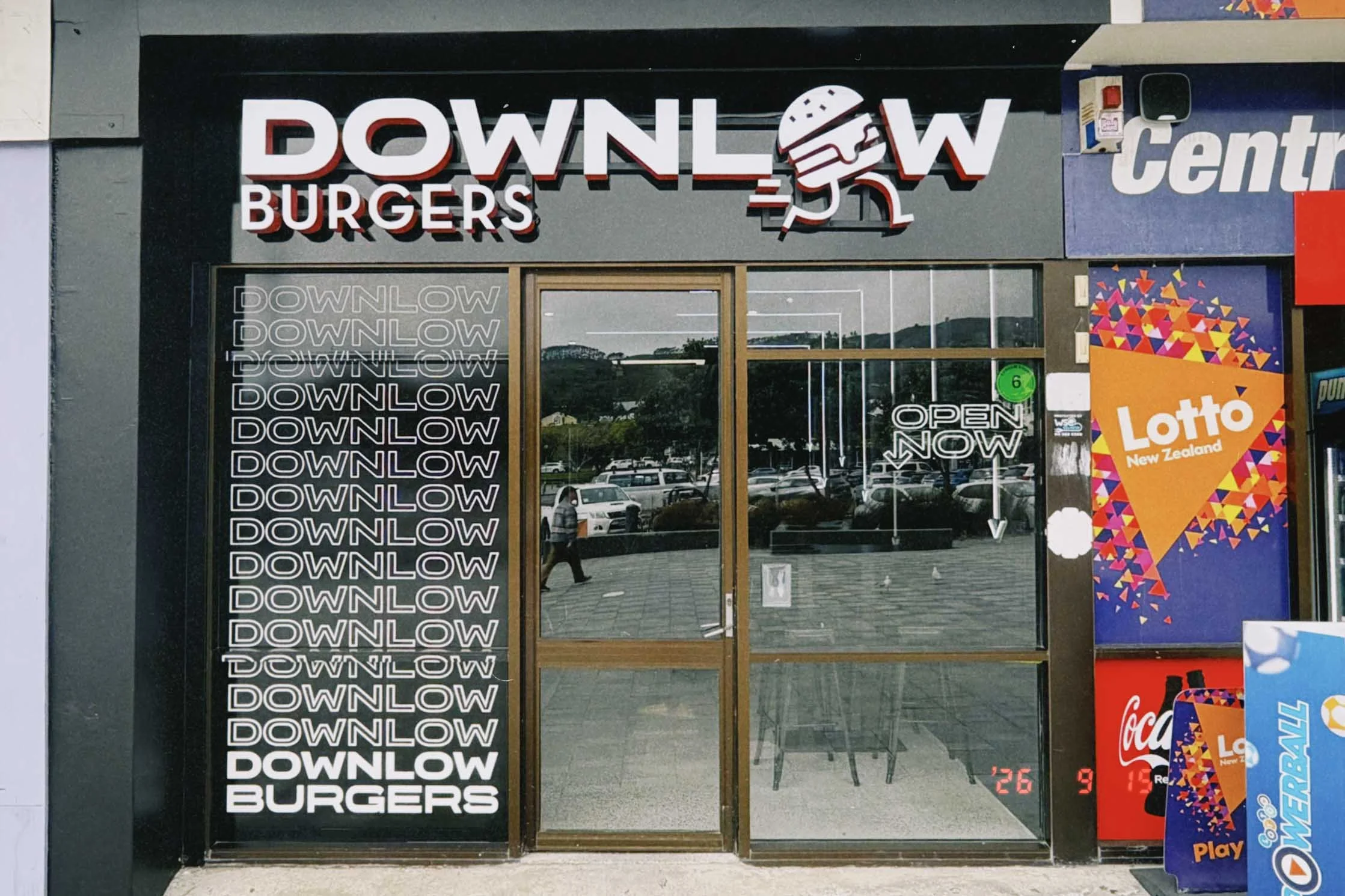 Downlow Smash Burgers Porirua exterior.jpg