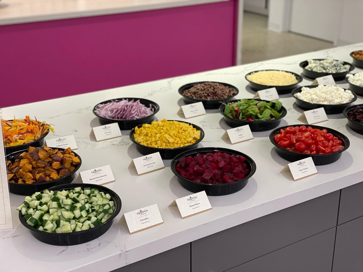&lsquo;Build Your Own&rsquo; Salad Bar for a large recurring corporate client, always a crowd-pleaser!
#SkoposCatering #NJ #NYC #CorporateCatering #NYCCatering #SaladBar #BuildYourOwn #HealthyEats #CorporateLunch #PrivateEvents