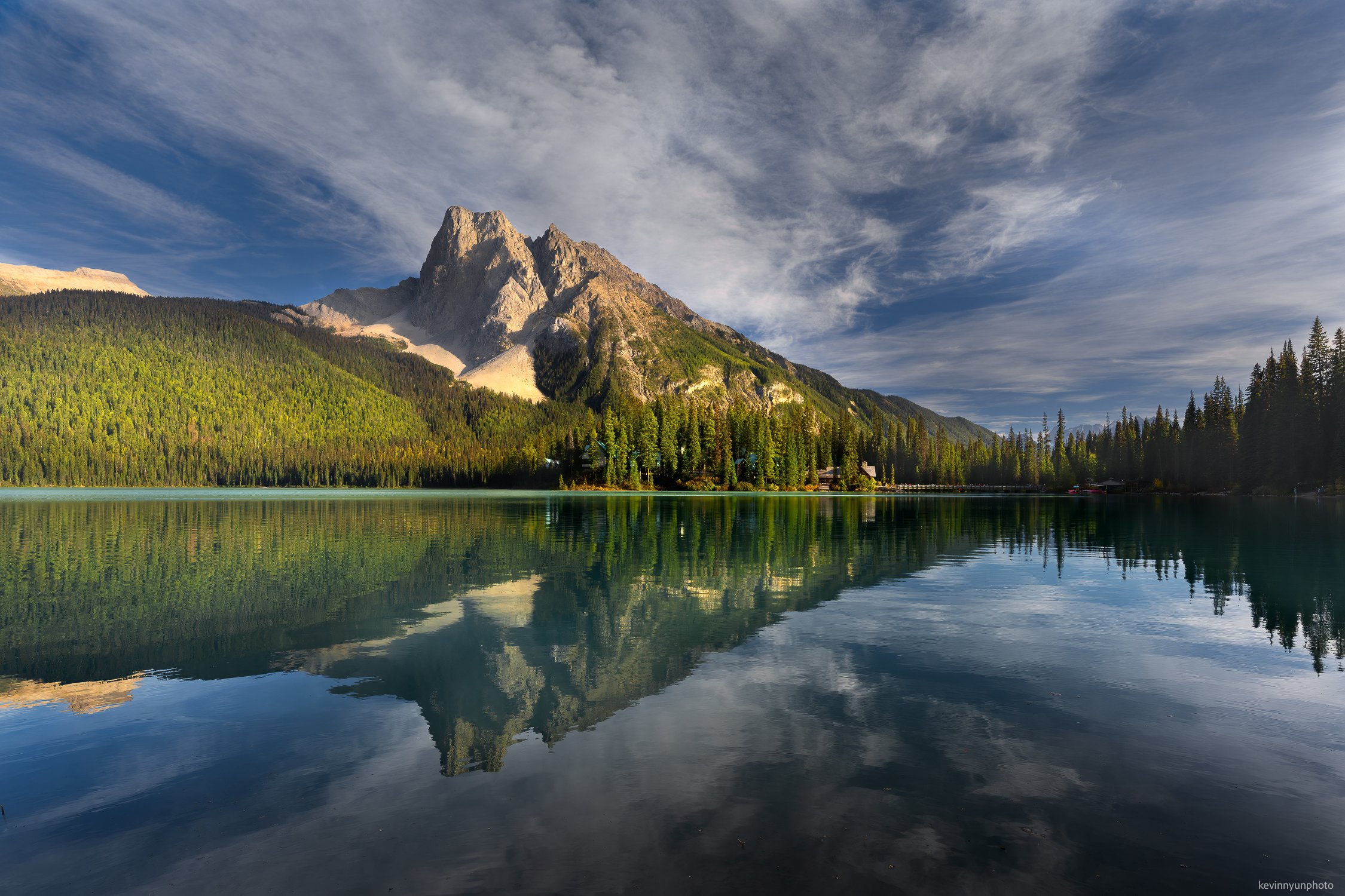 A-LN_Kevin-Nyun_Emerald-Lake-6.jpg