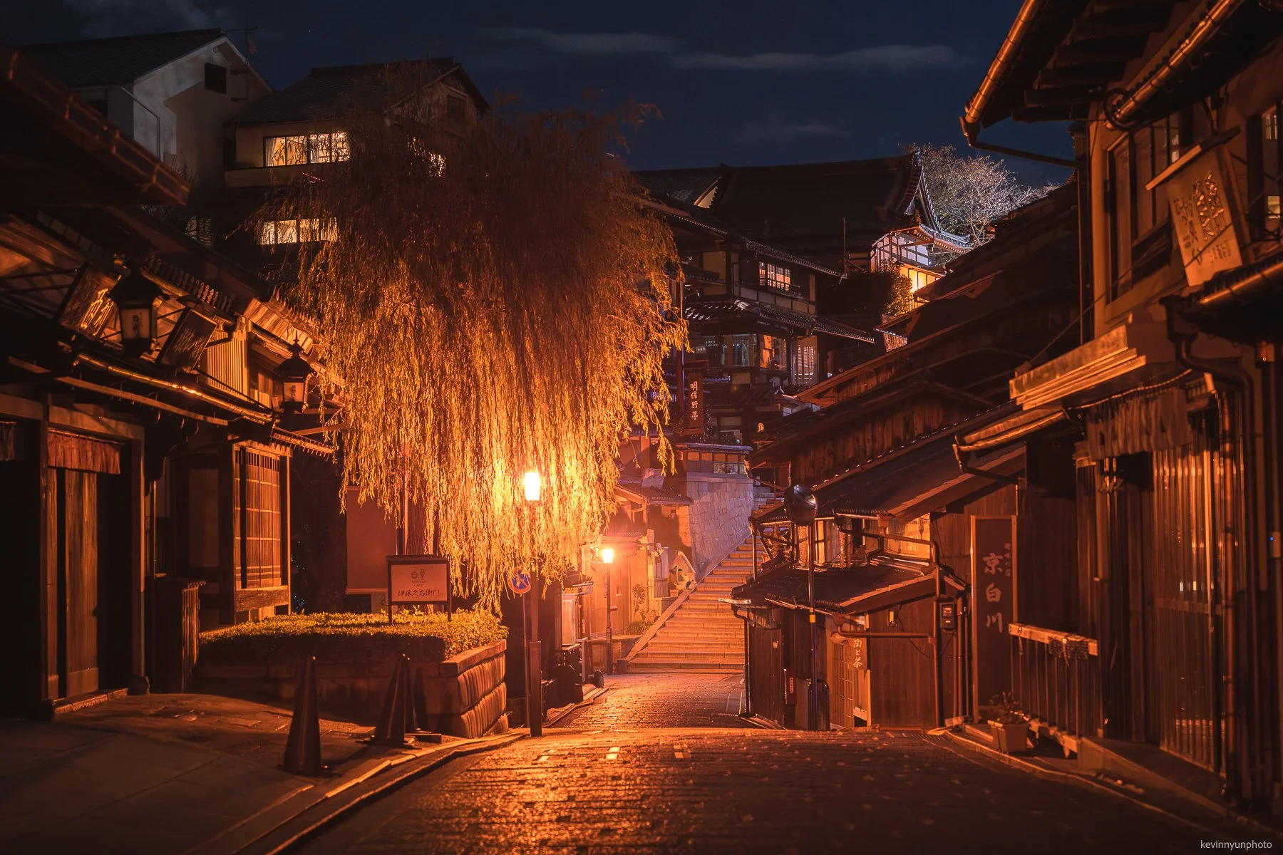 A-LN_Kevin-Nyun_Gion-1.jpg