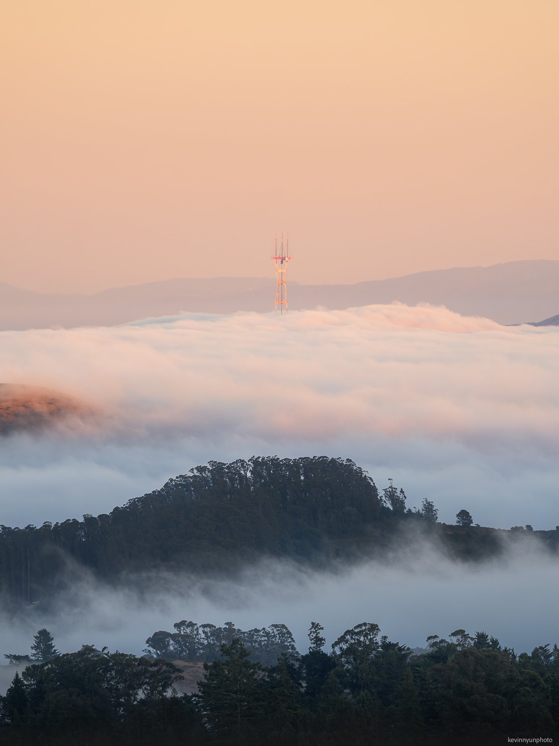 A-LN_Kevin-Nyun_Sea-of-Clouds-11.jpg