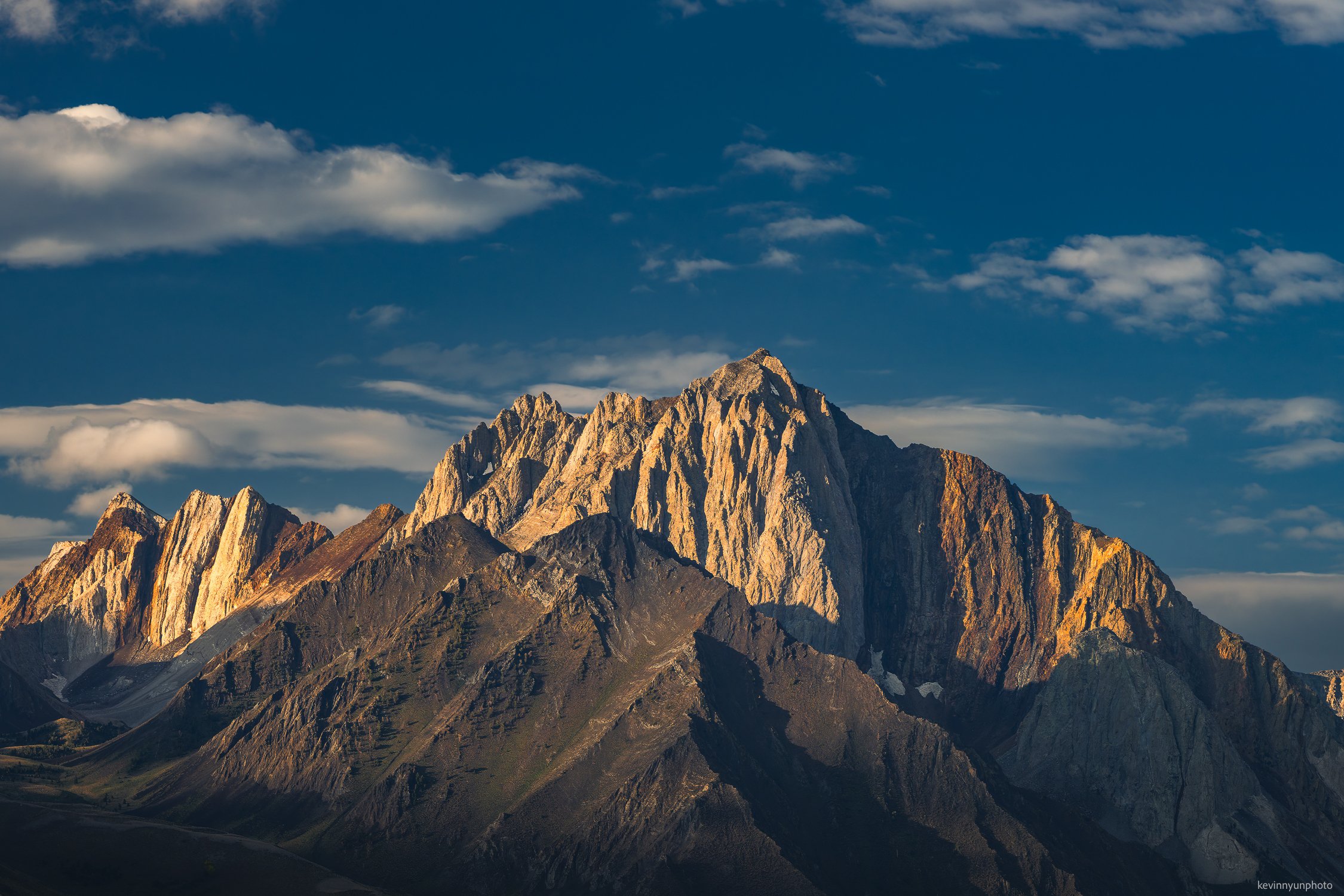 A-LN_Kevin-Nyun_Sierras-1.jpg