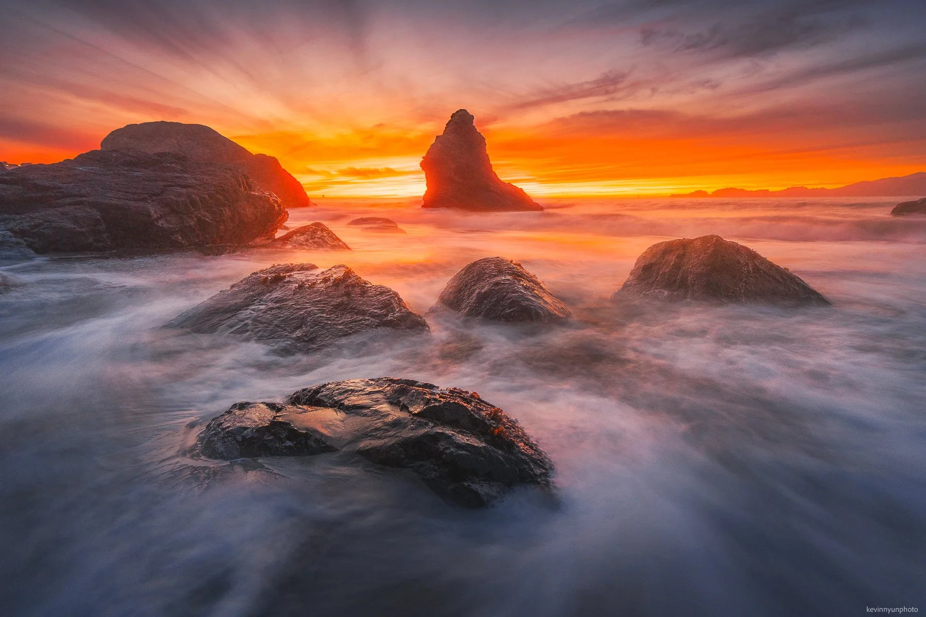 A-LN_Kevin-Nyun_Golden-Gate-Bridge-Marshall-Beach-Sea-scape-2.jpg