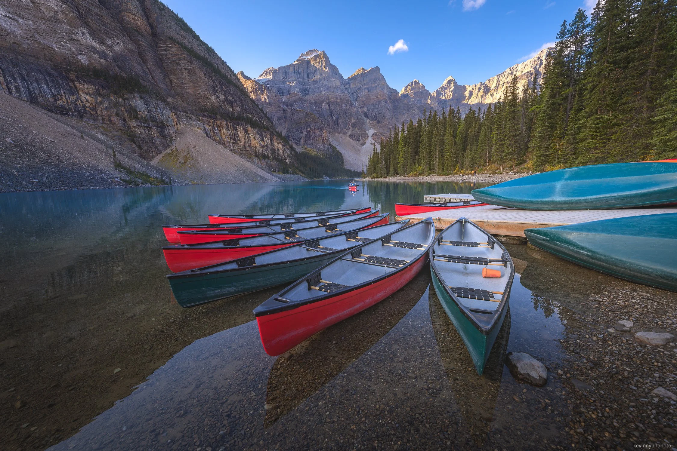 A-LN_Kevin-Nyun_Morraine-Lake-4.jpg