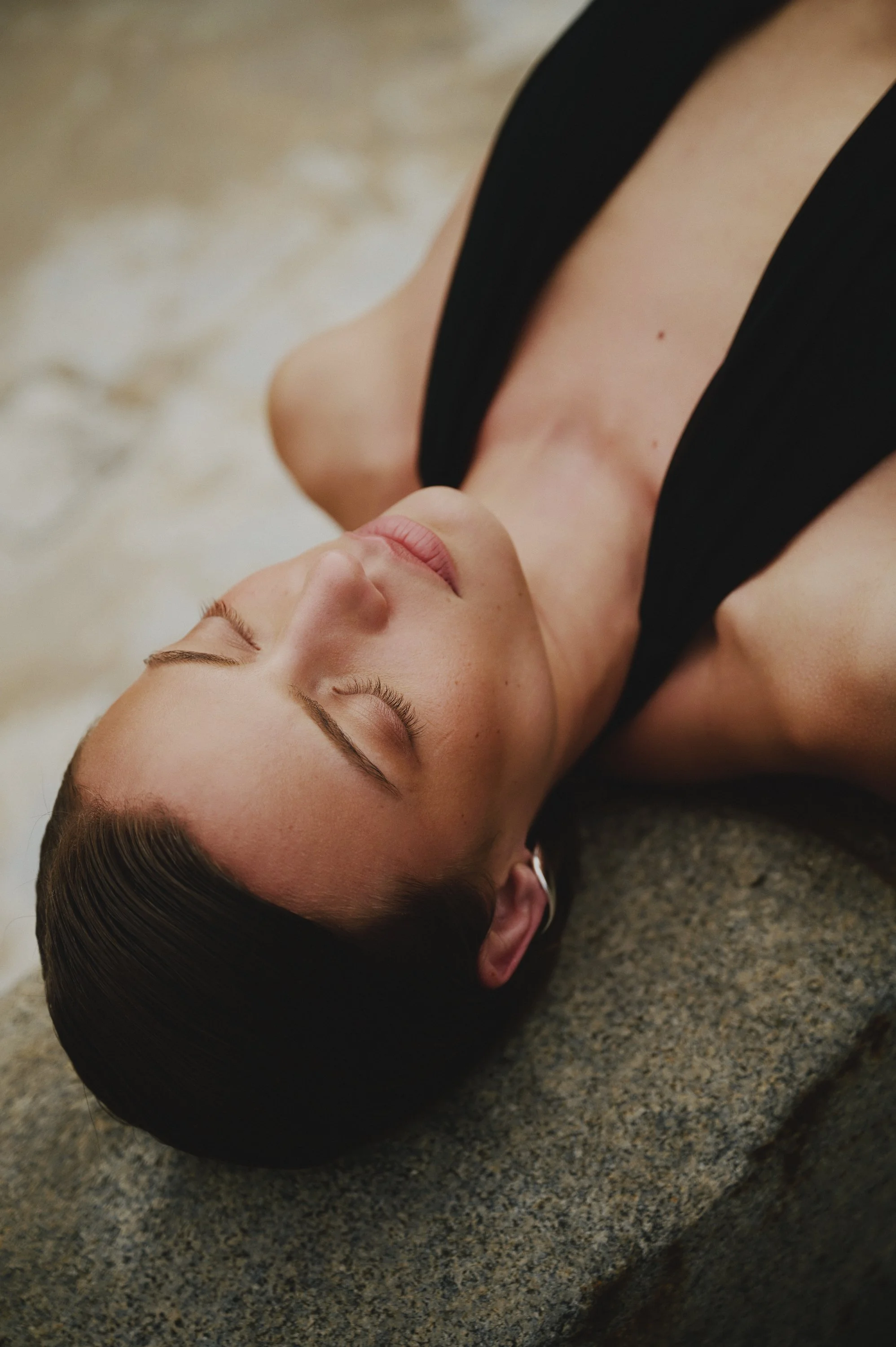 2025_10_21 HEIRESS CAMPAIGN186225 1 1.jpg