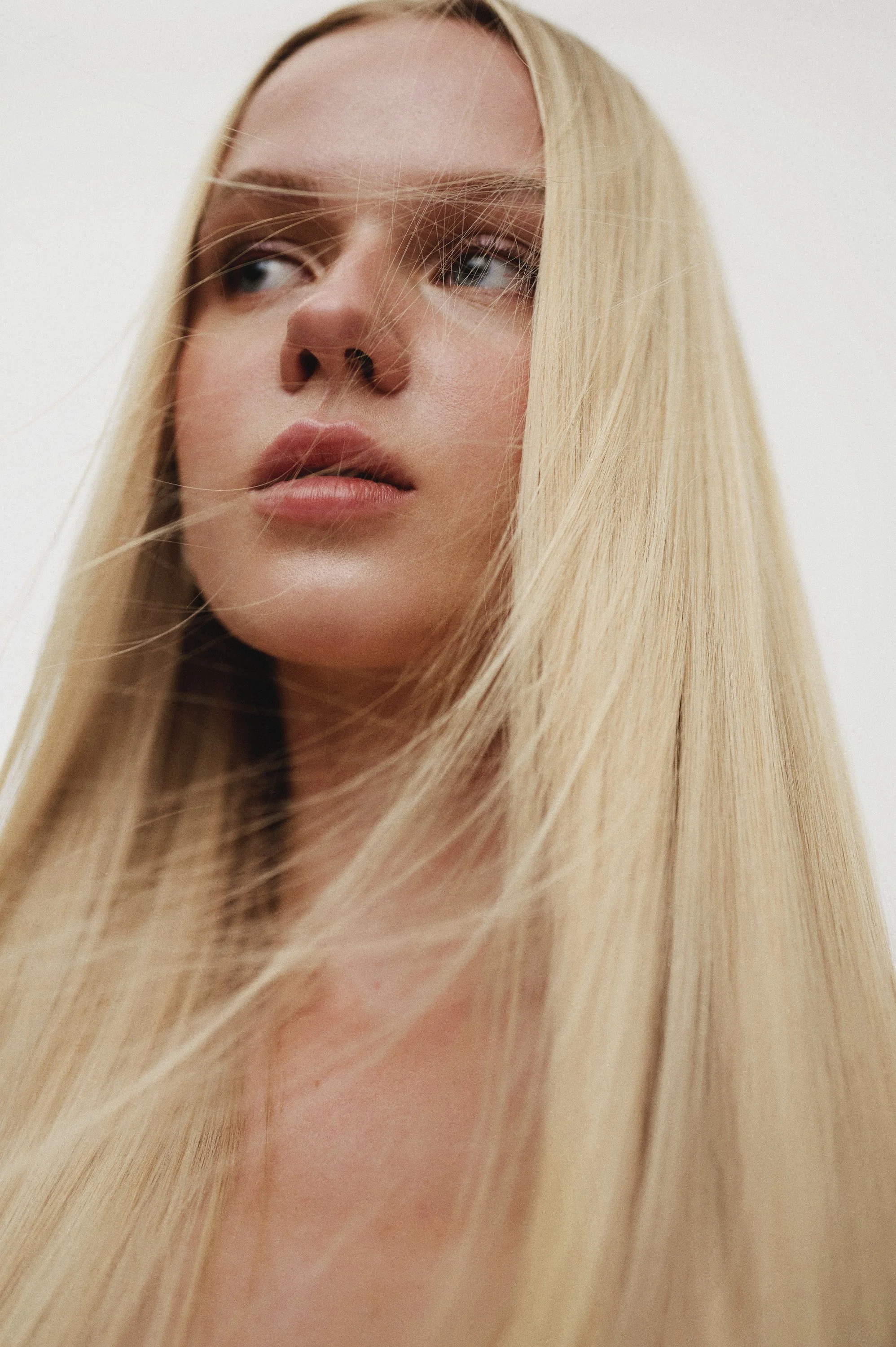 2025_04_04 OLIGO143441 1 1.jpg