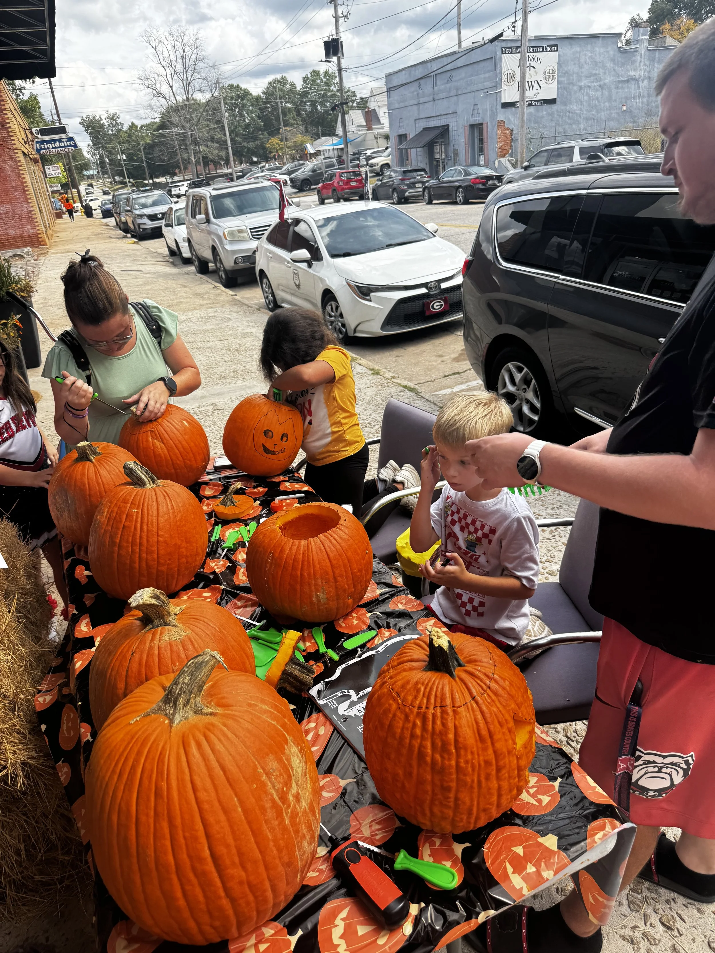 Pumpkin carving for kids and their parents 
