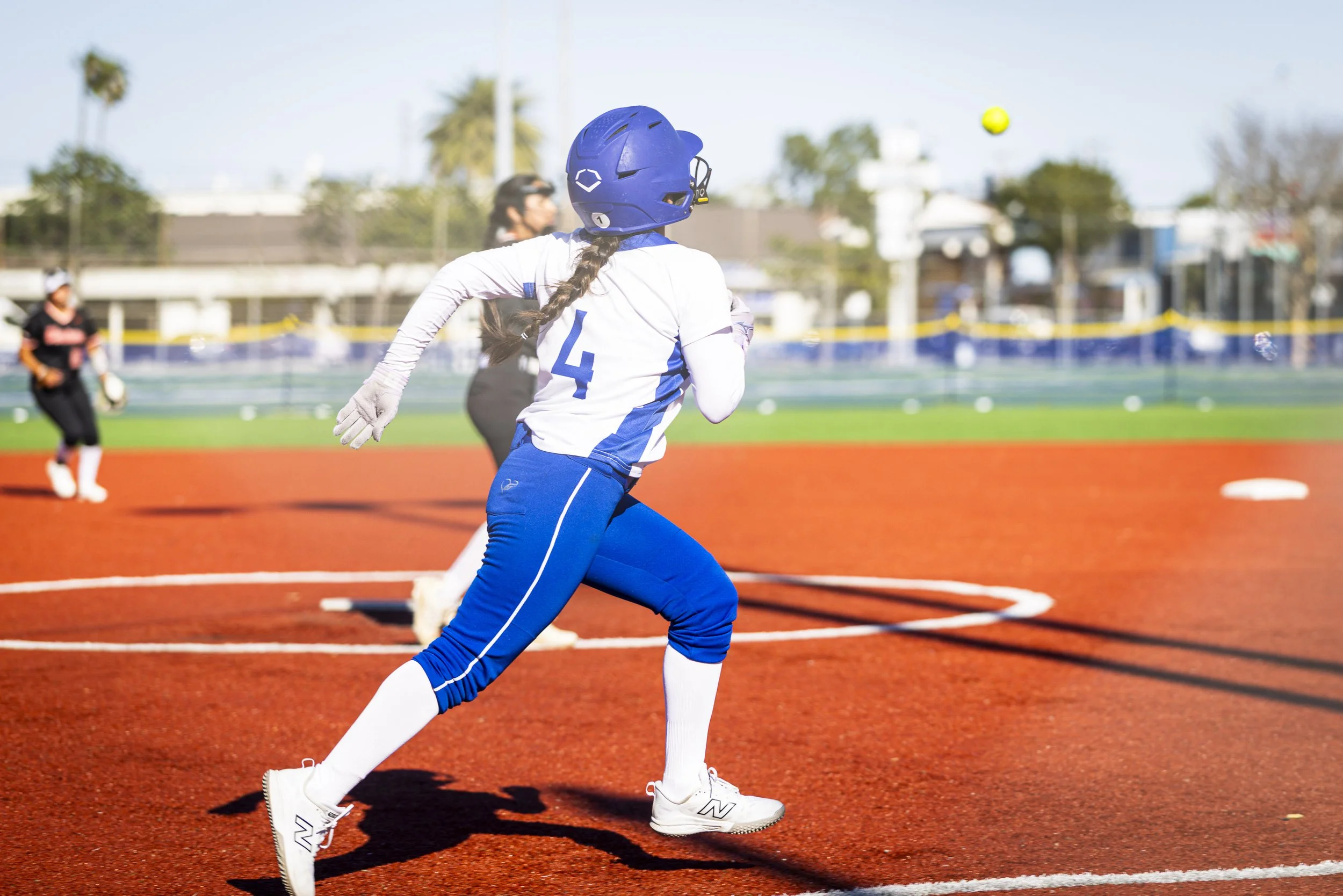 DeLaBarreda_Guillermo_SPO_W_Softball_VS_Ventura_4801.jpg