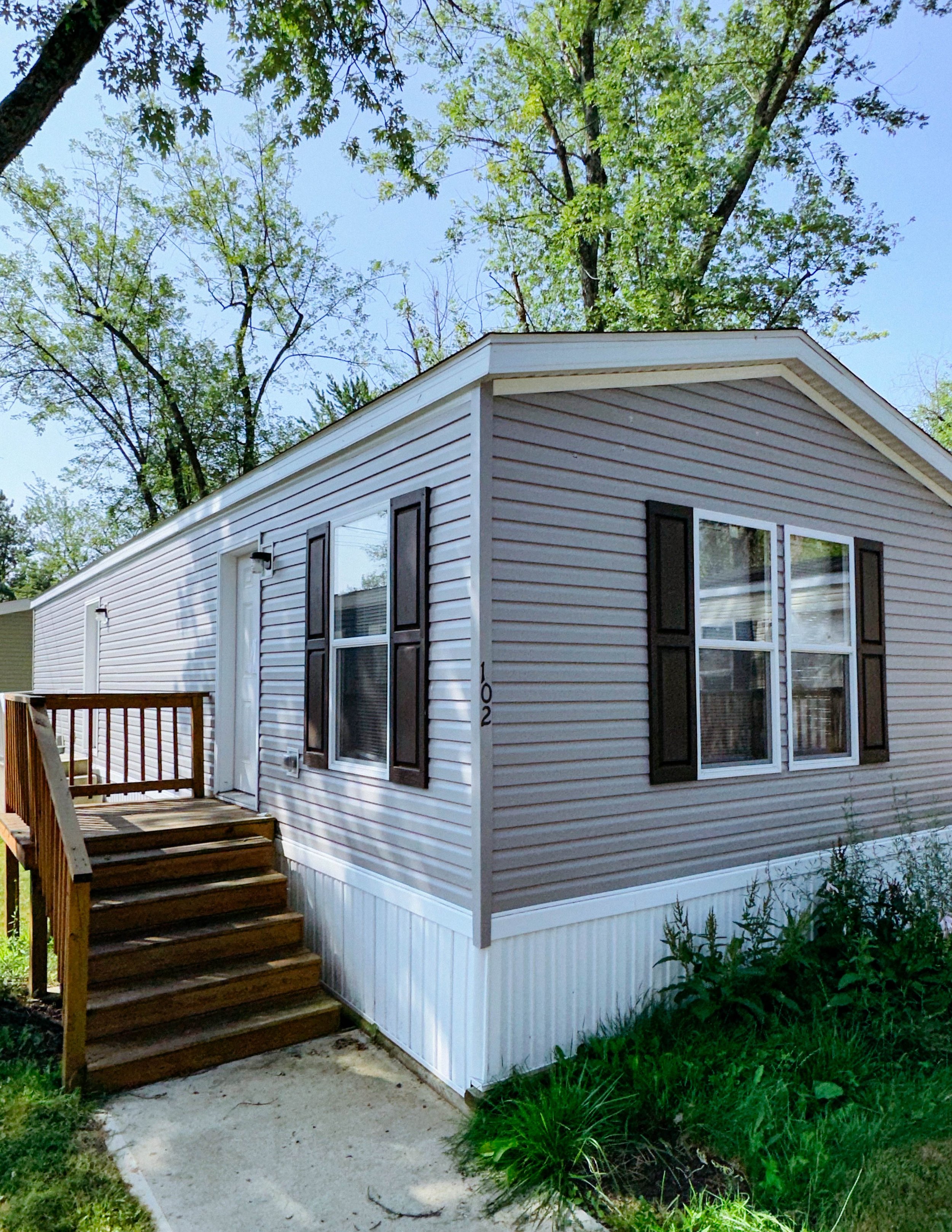 On October 1, 2020 Heartstone Communities furthered its dedication to community development through the acquisition of Woodland Hills MHC. Located in Mansfield, Ohio, this 93-site property provided a significant opportunity for transformation.