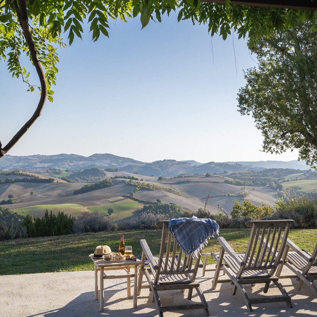 Afternoon magic
.
.
.
#malatesta #malatestamaison #italy #marche #slowtravel #italiansummer