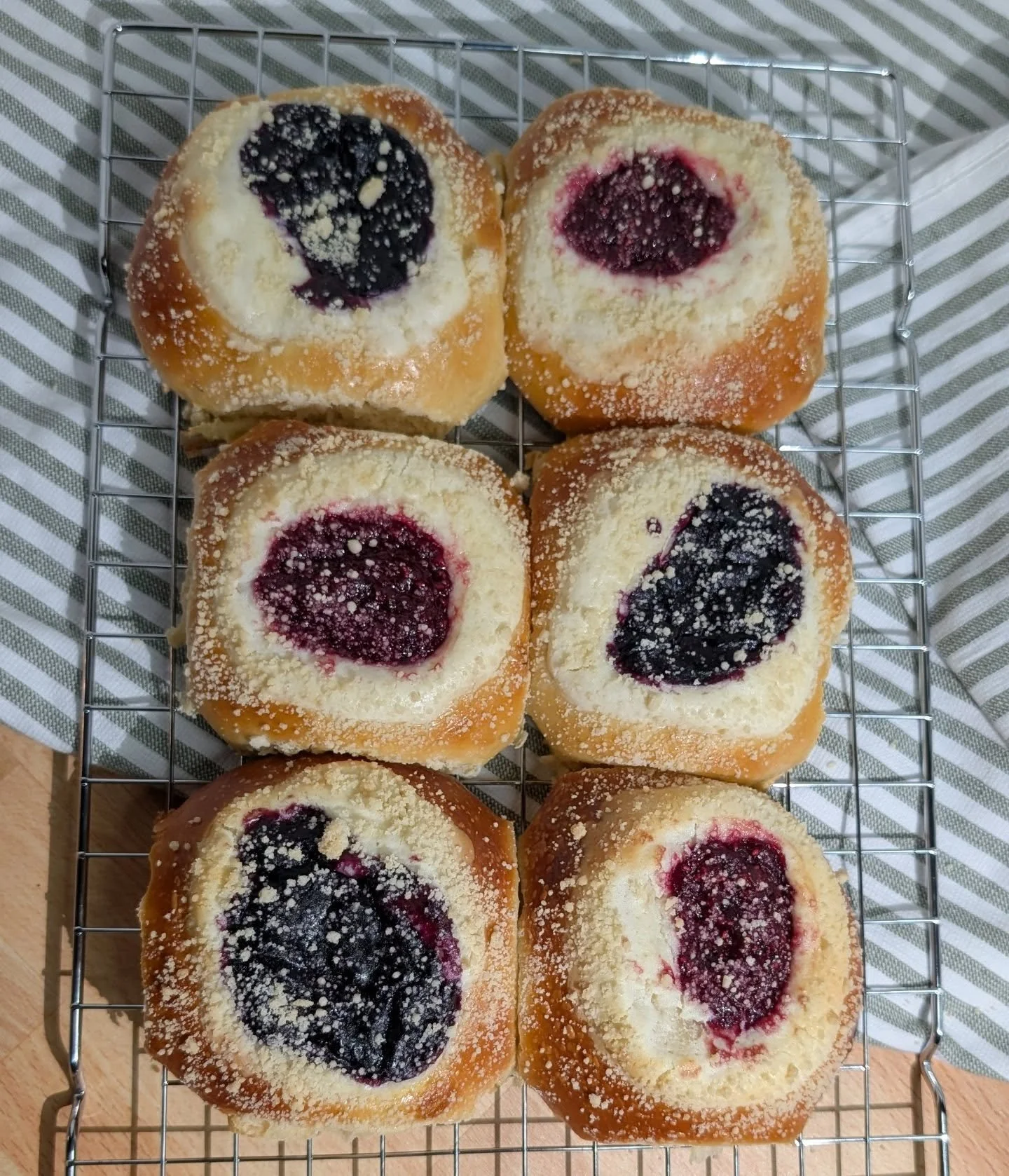 NEW -- FRESH BAKED PASTRIES now available at @wildwoodcommunitymarket !!! 

Get some fresh kolaches and chai rolls today (Thursday) through Saturday