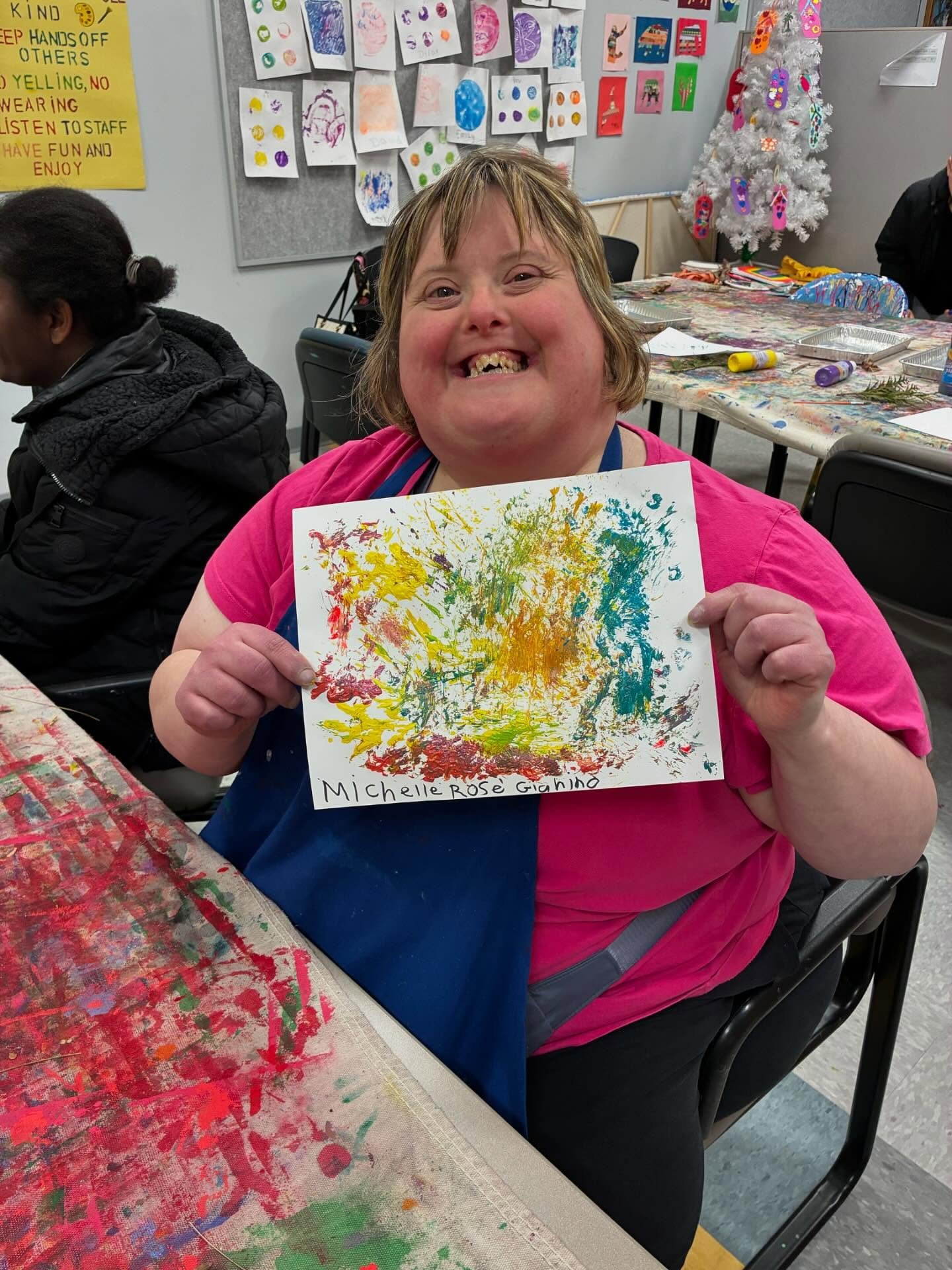 Did you know that once a month ACM partners with our neighbors at @walnutstreetcenter to bring creative, hands-on art experiences to the community? 

This month, we explored using natural materials as our paintbrushes. With leaves, sticks, dried flow