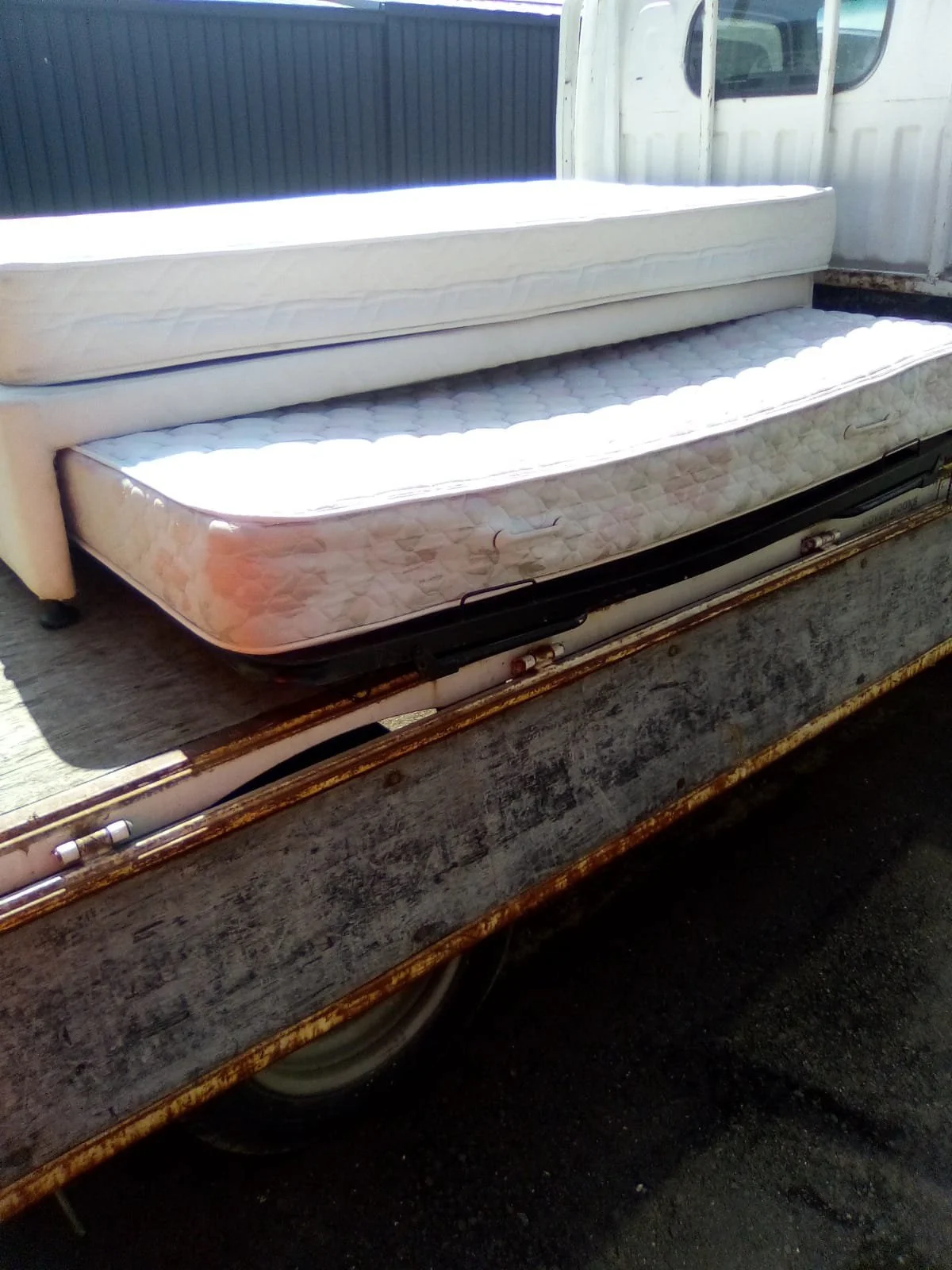 single bed 1.jpeg