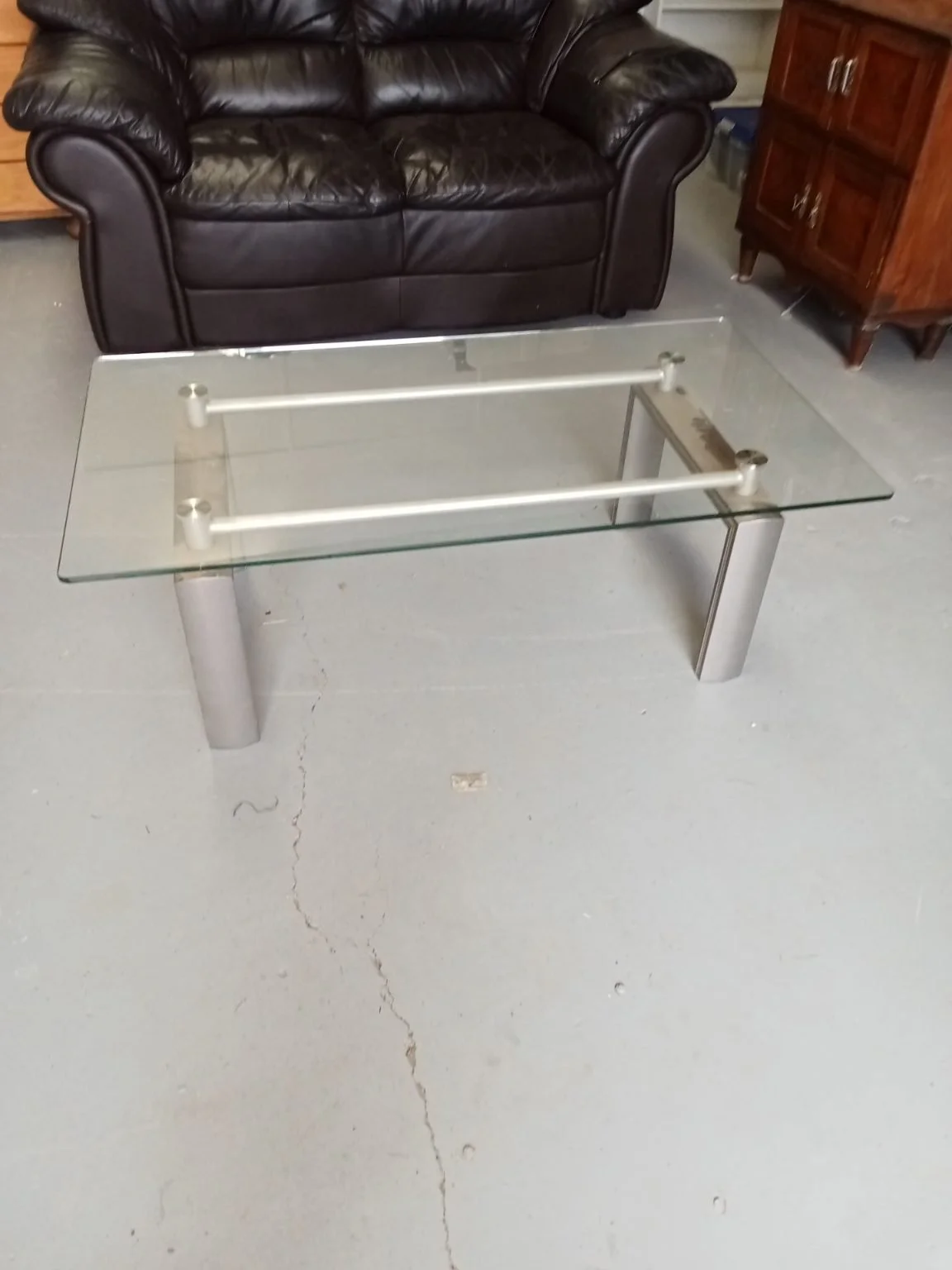 Modern glass coffee table.jpg