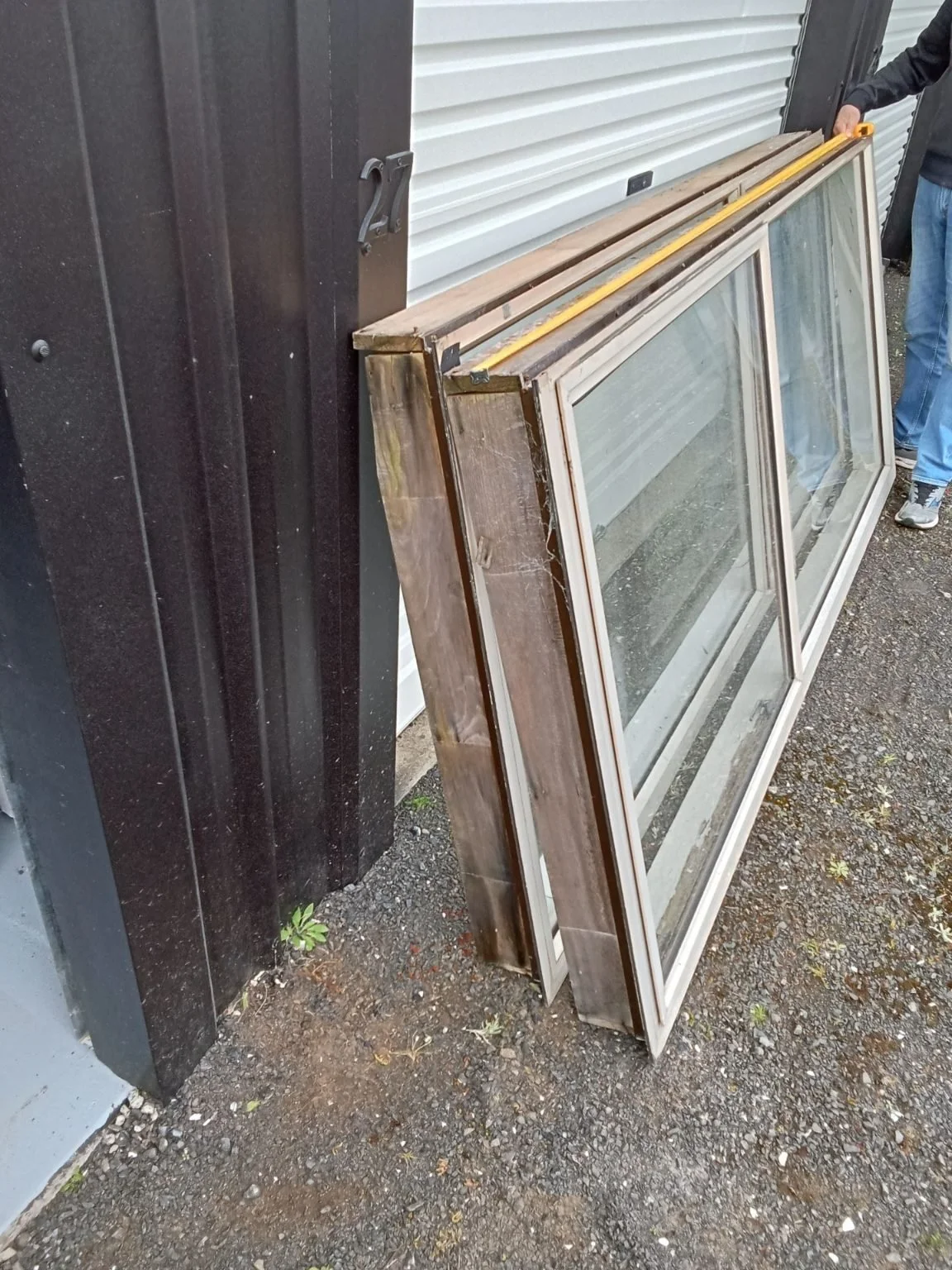 Aluminum windows x 2.jpg